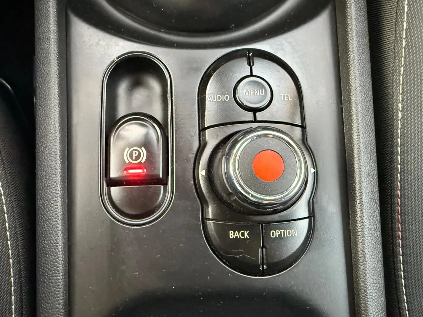 MINI Clubman One D 17