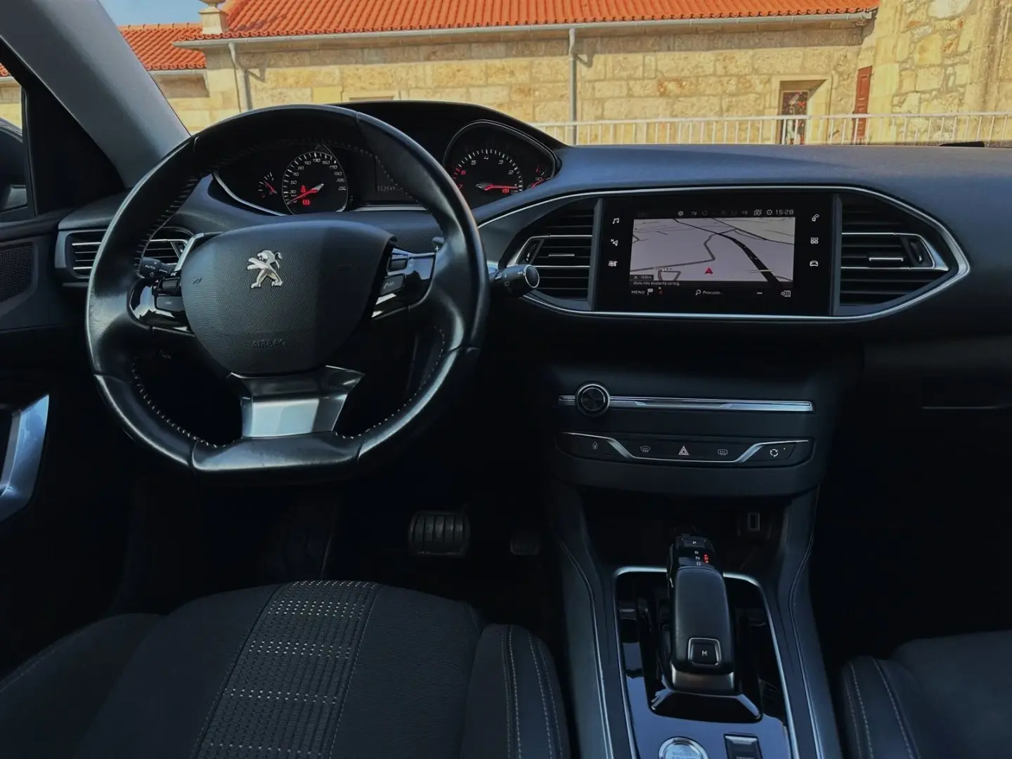 Peugeot 308 1.2 PureTech Allure EAT8 7