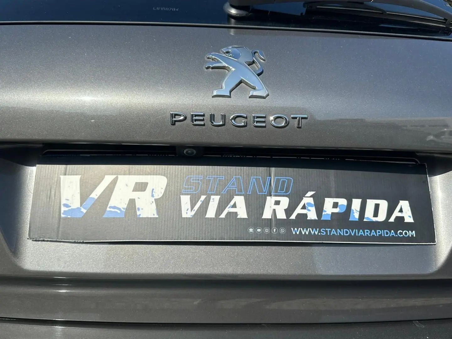 Peugeot 308 1.2 PureTech Allure EAT8 28