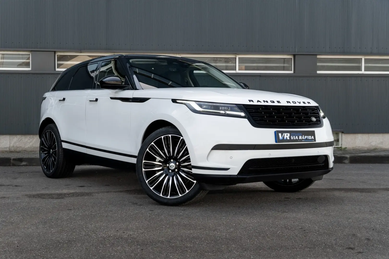 Land Rover Range Rover Velar 2.0 P400e AWD S 3