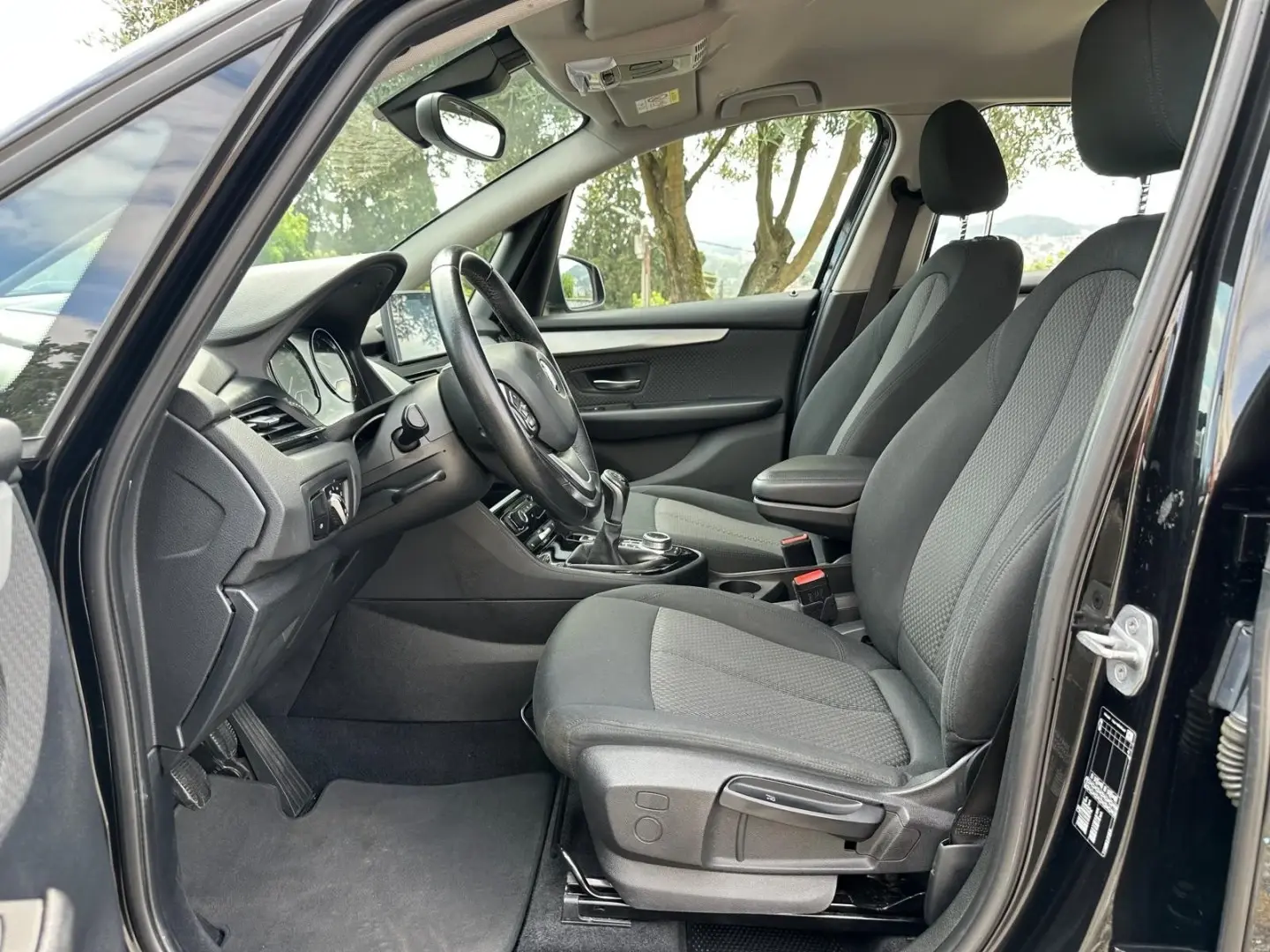 BMW 216 Active Tourer d Advantage 8