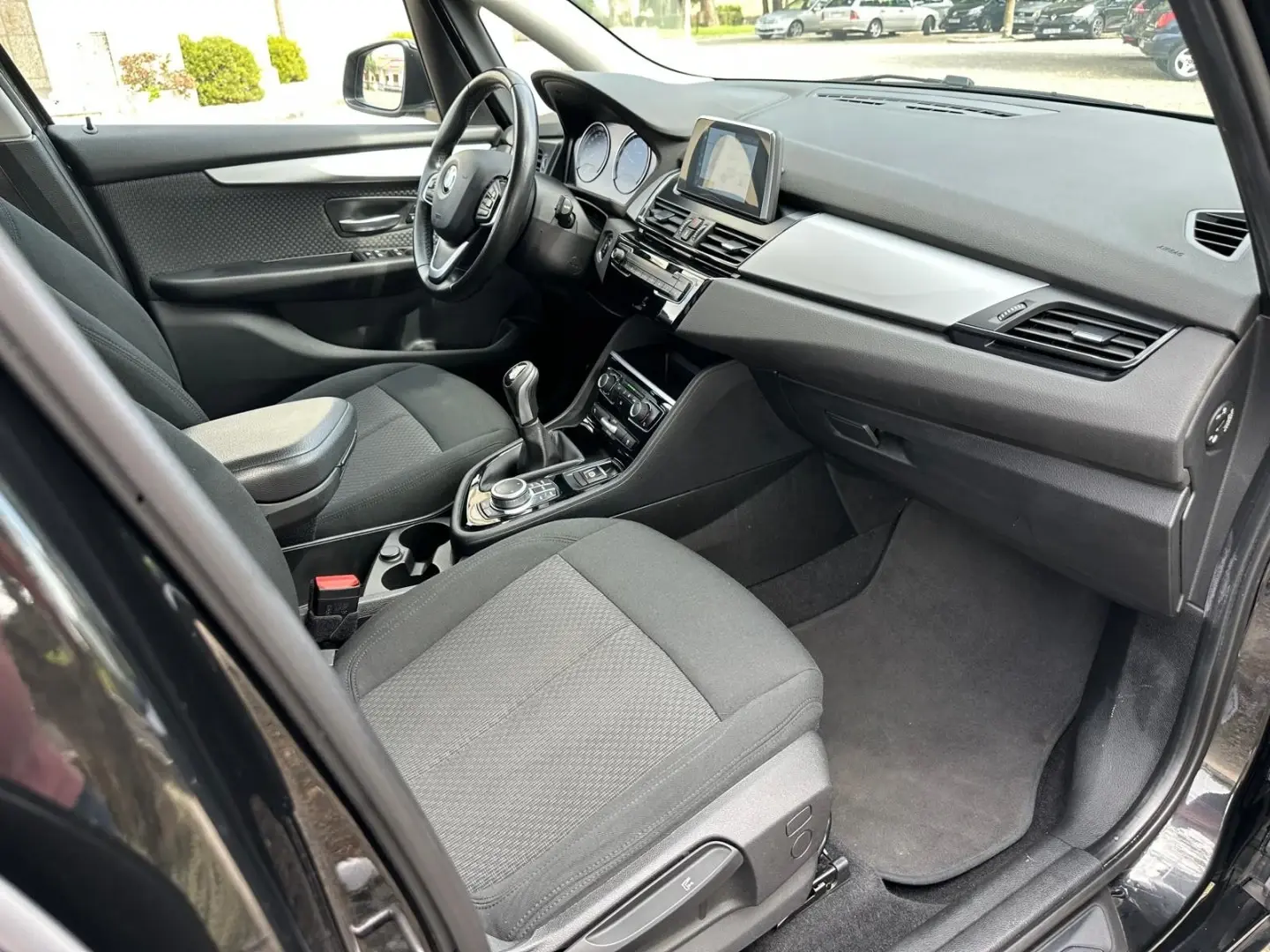 BMW 216 Active Tourer d Advantage 29