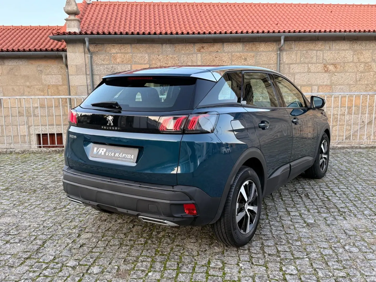 Peugeot 3008 1.5 BlueHDi Active 6