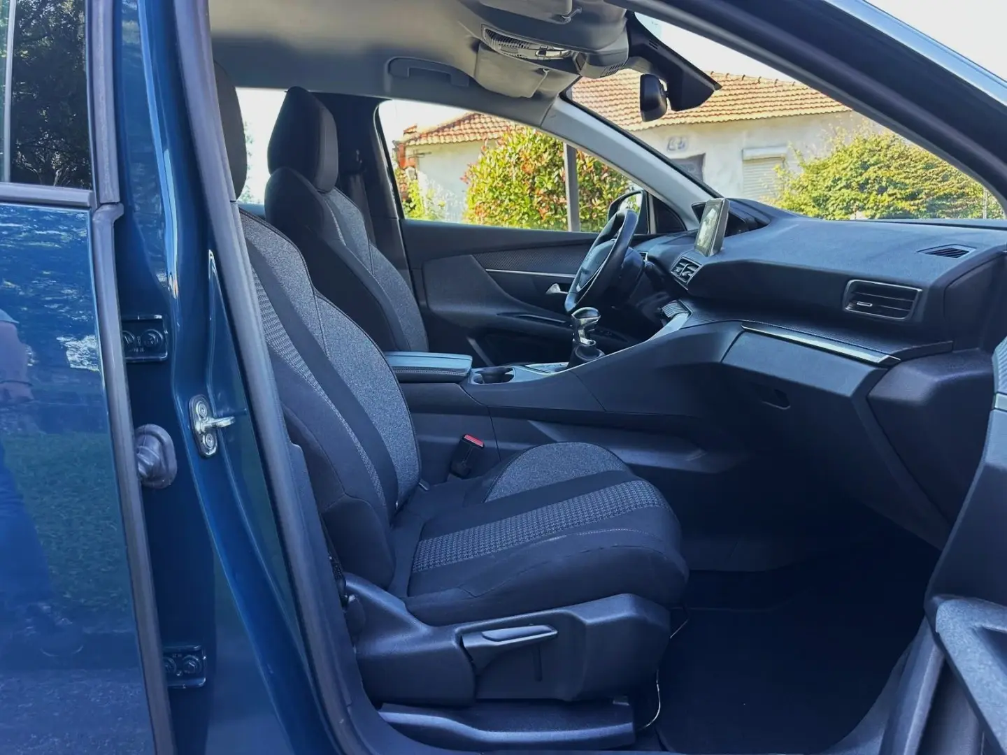 Peugeot 3008 1.5 BlueHDi Active 12