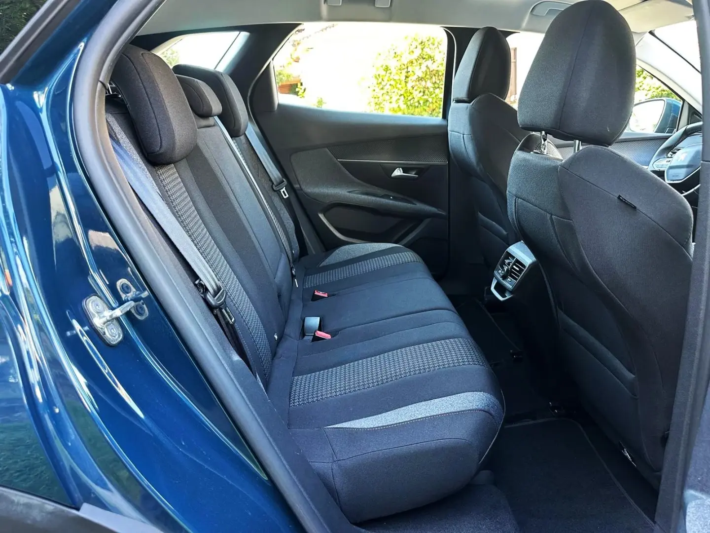Peugeot 3008 1.5 BlueHDi Active 33