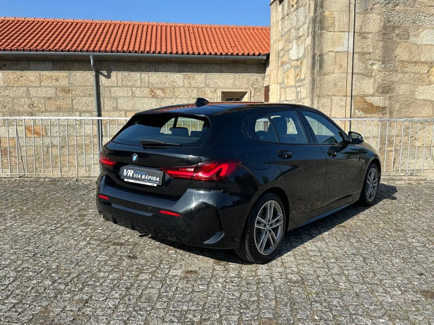 BMW 116 d Pack Desportivo M 6