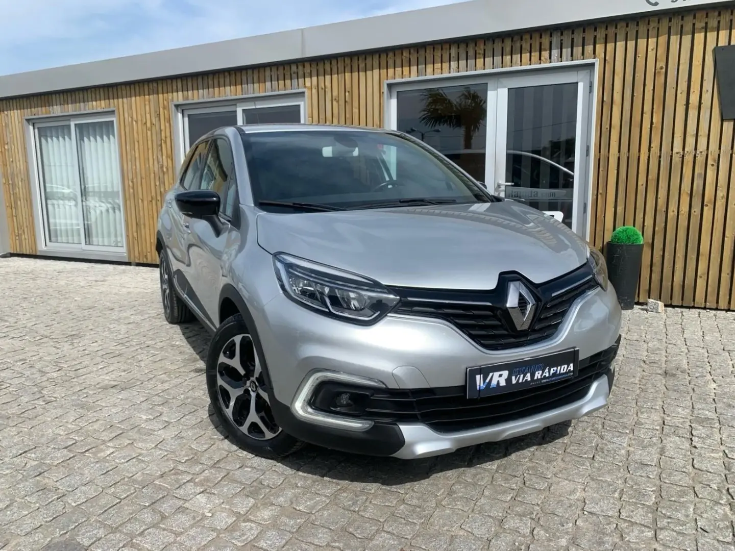 Renault Captur 1.5 dCi Exclusive 3