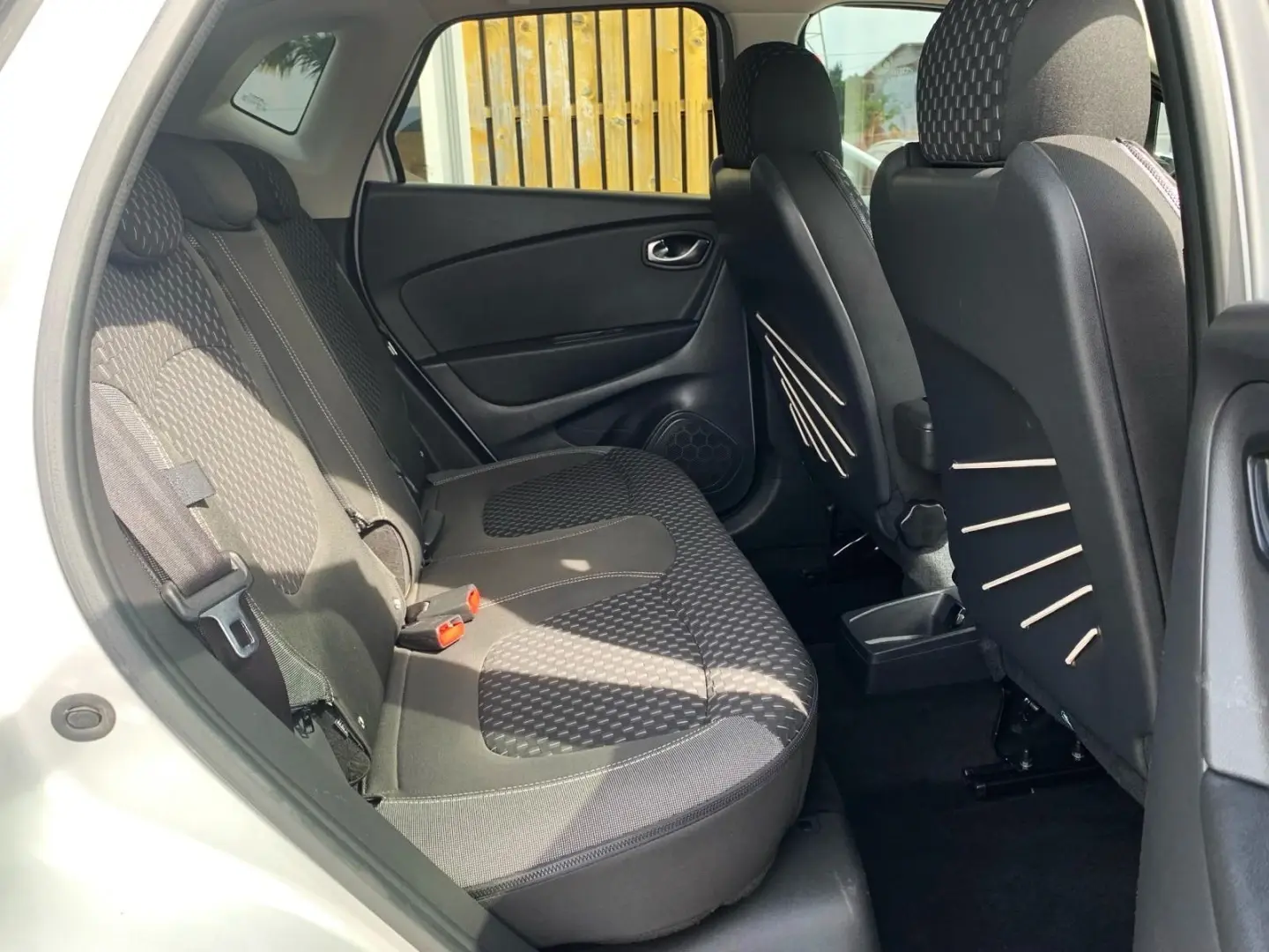 Renault Captur 1.5 dCi Exclusive 15