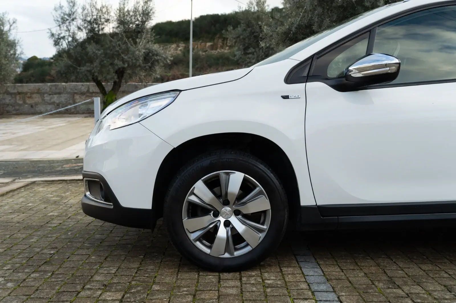 Peugeot 2008 1.2 PureTech Style 24