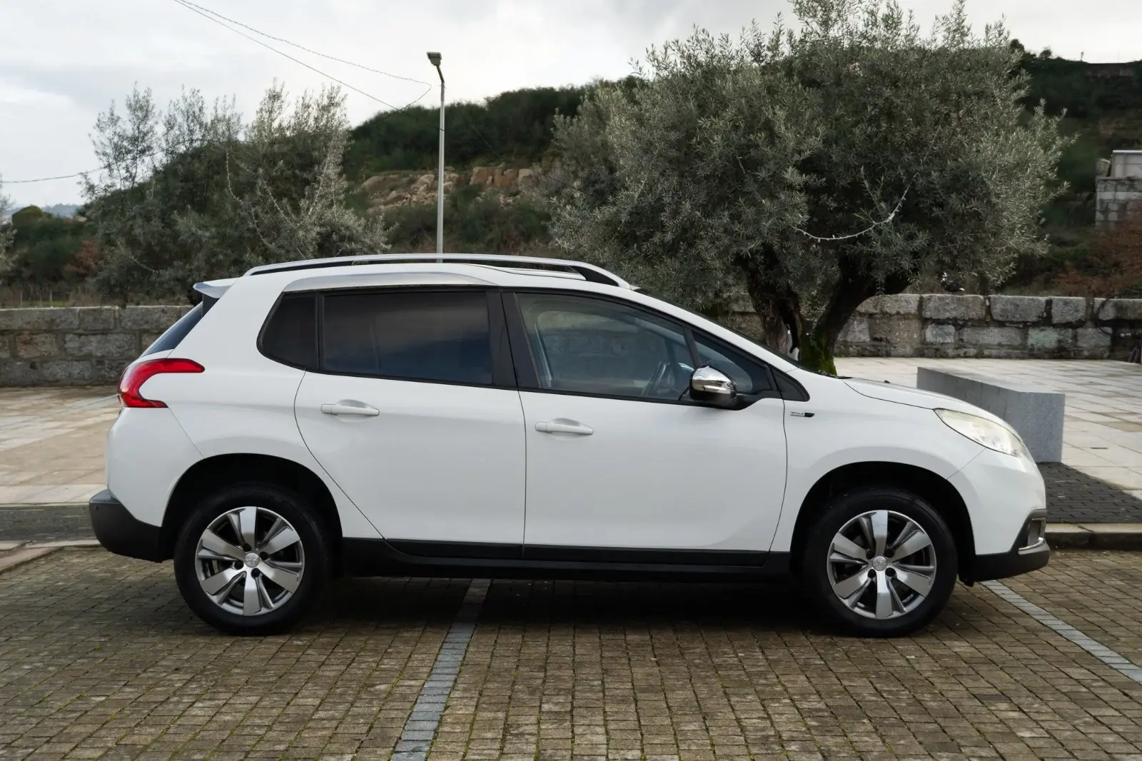 Peugeot 2008 1.2 PureTech Style 27