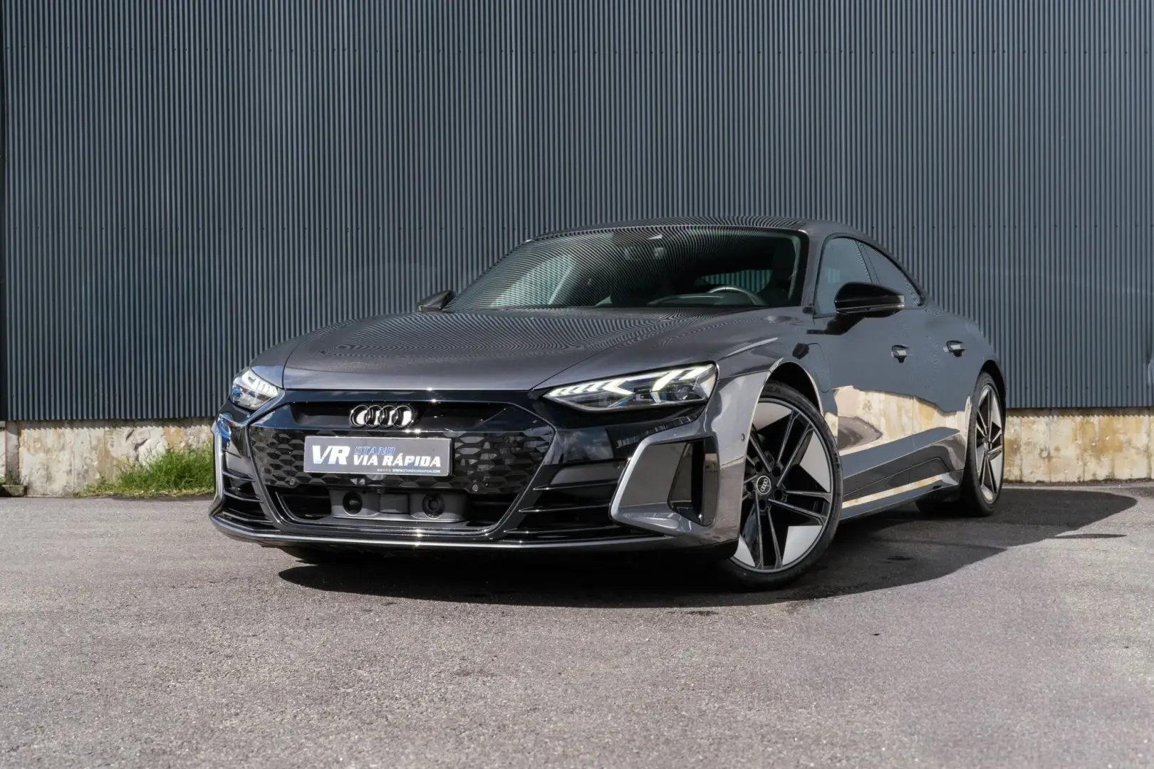 Audi e-tron GT quattro 1