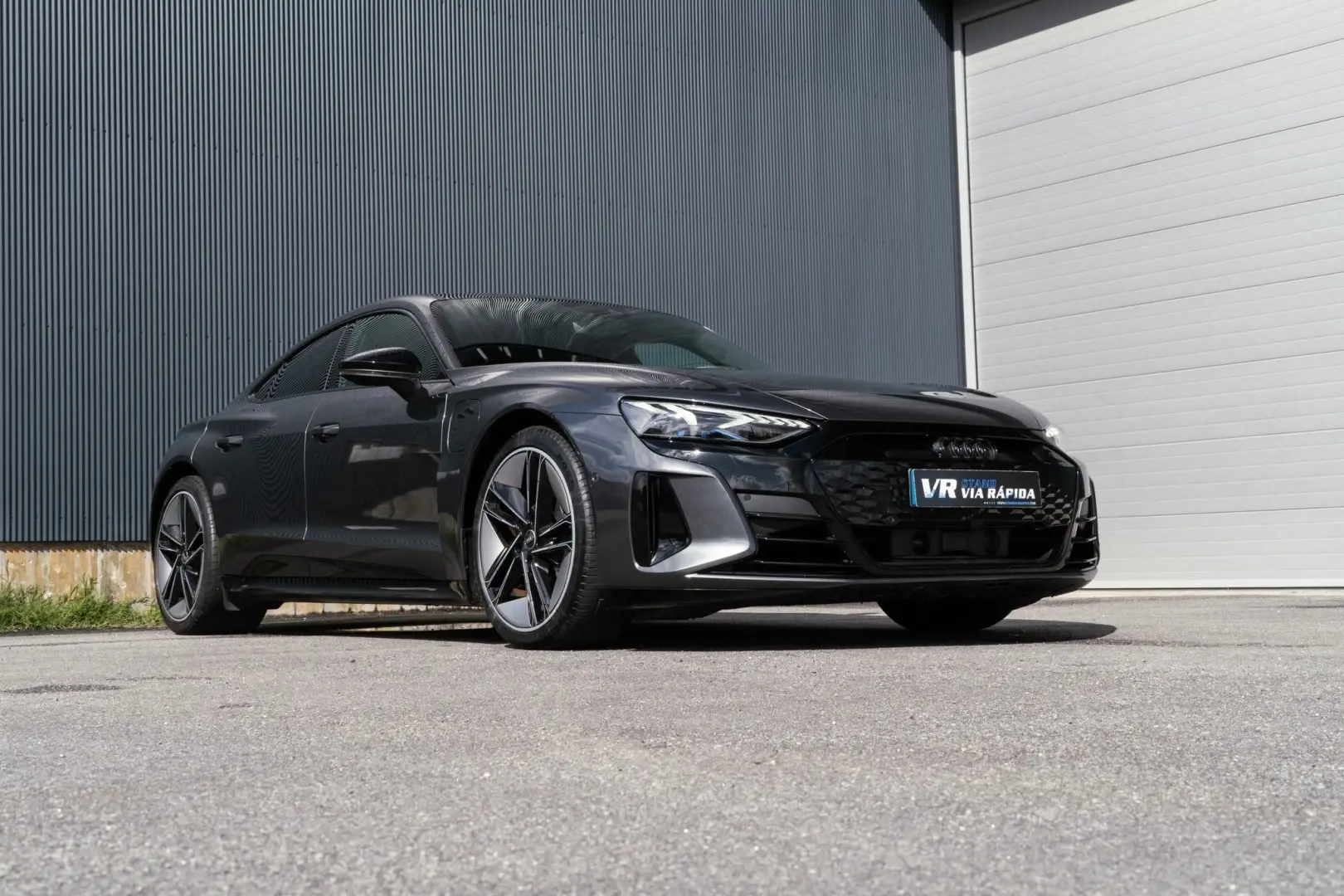 Audi e-tron GT quattro 46