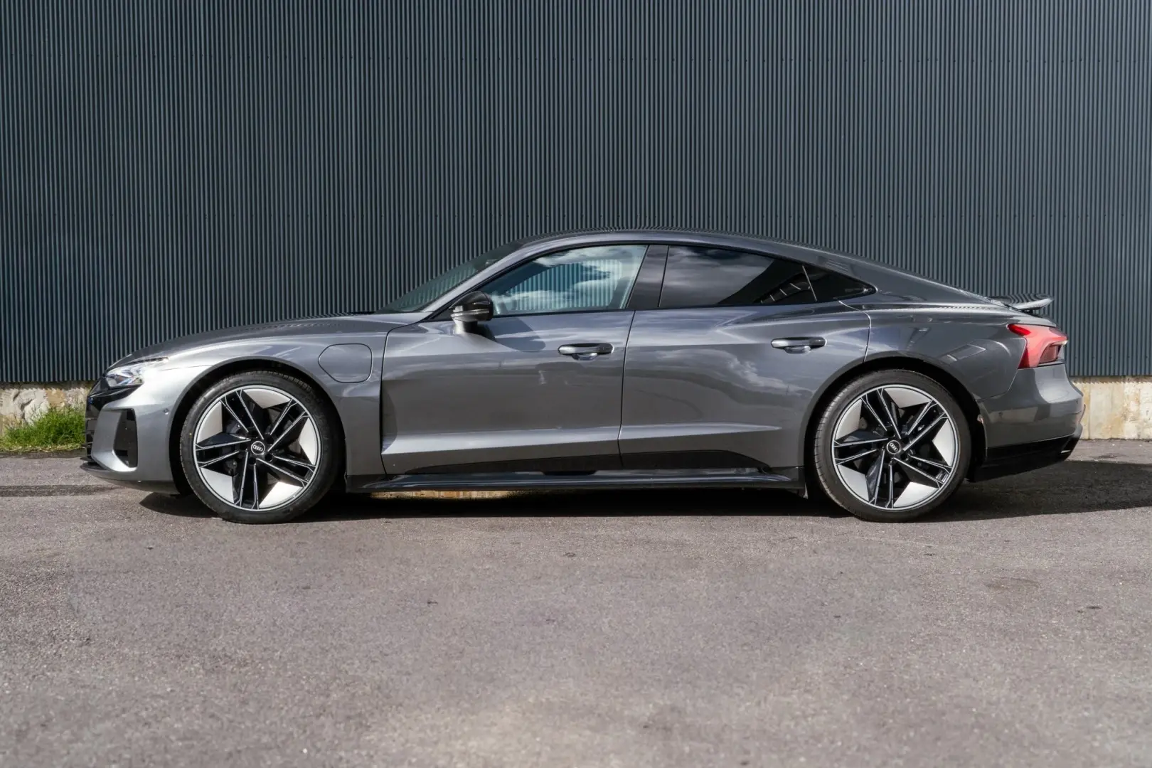 Audi e-tron GT quattro 50