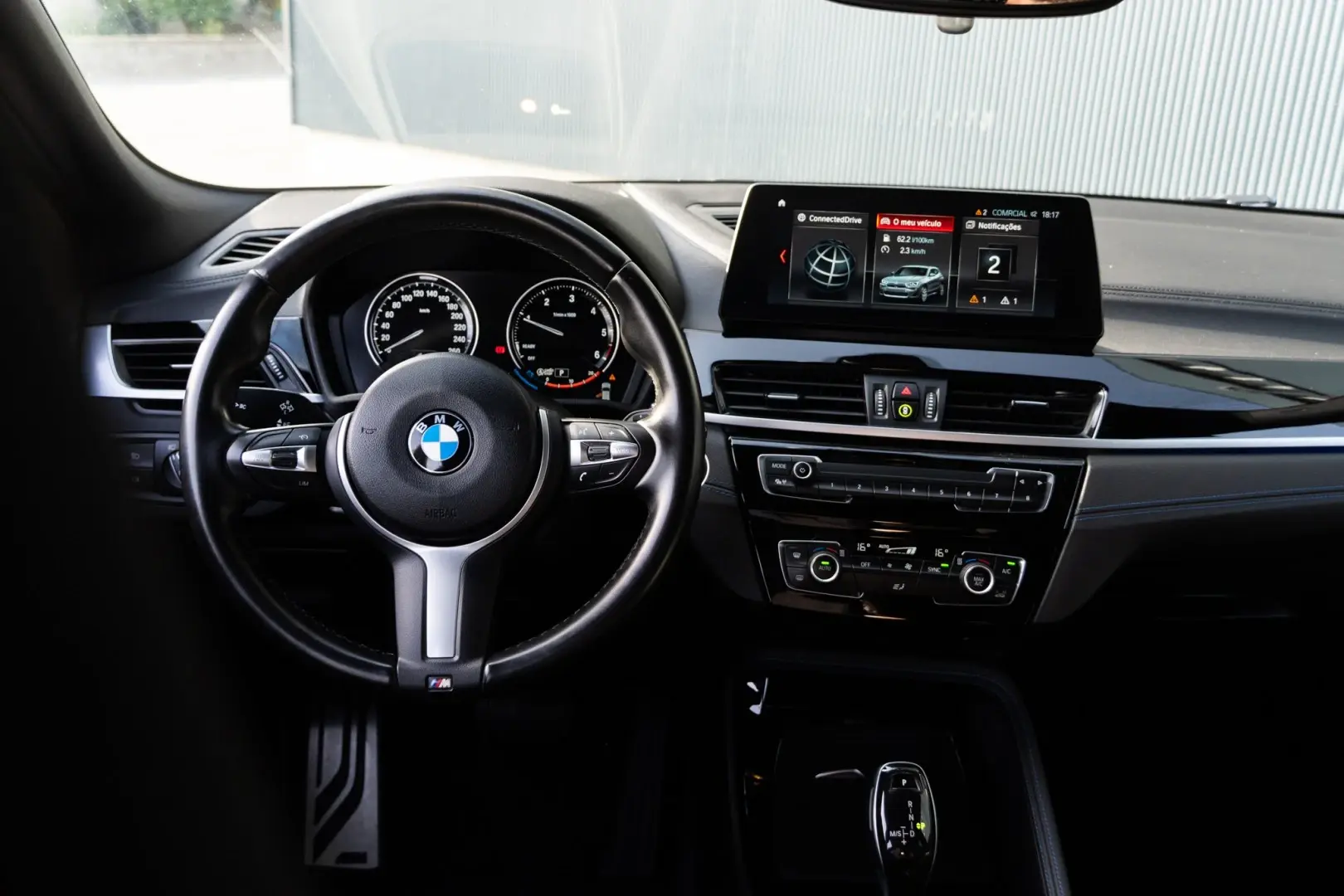 BMW X2 16 d sDrive Auto Pack M 8