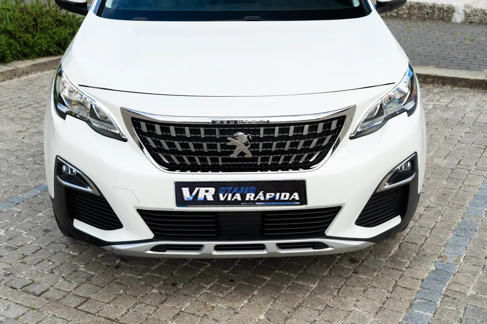 Peugeot 3008 1.2 PureTech Allure Pack 40