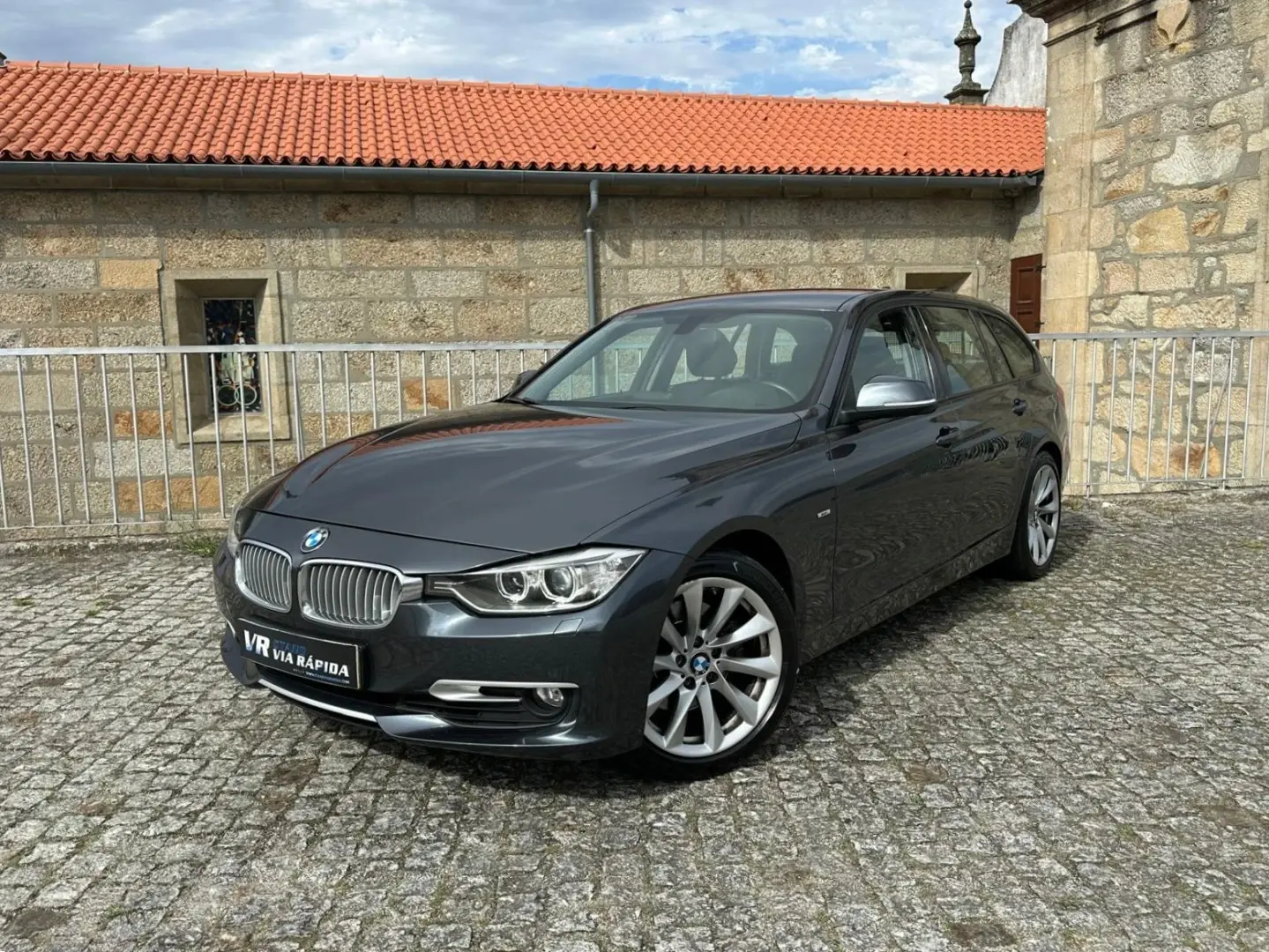 BMW 325 1