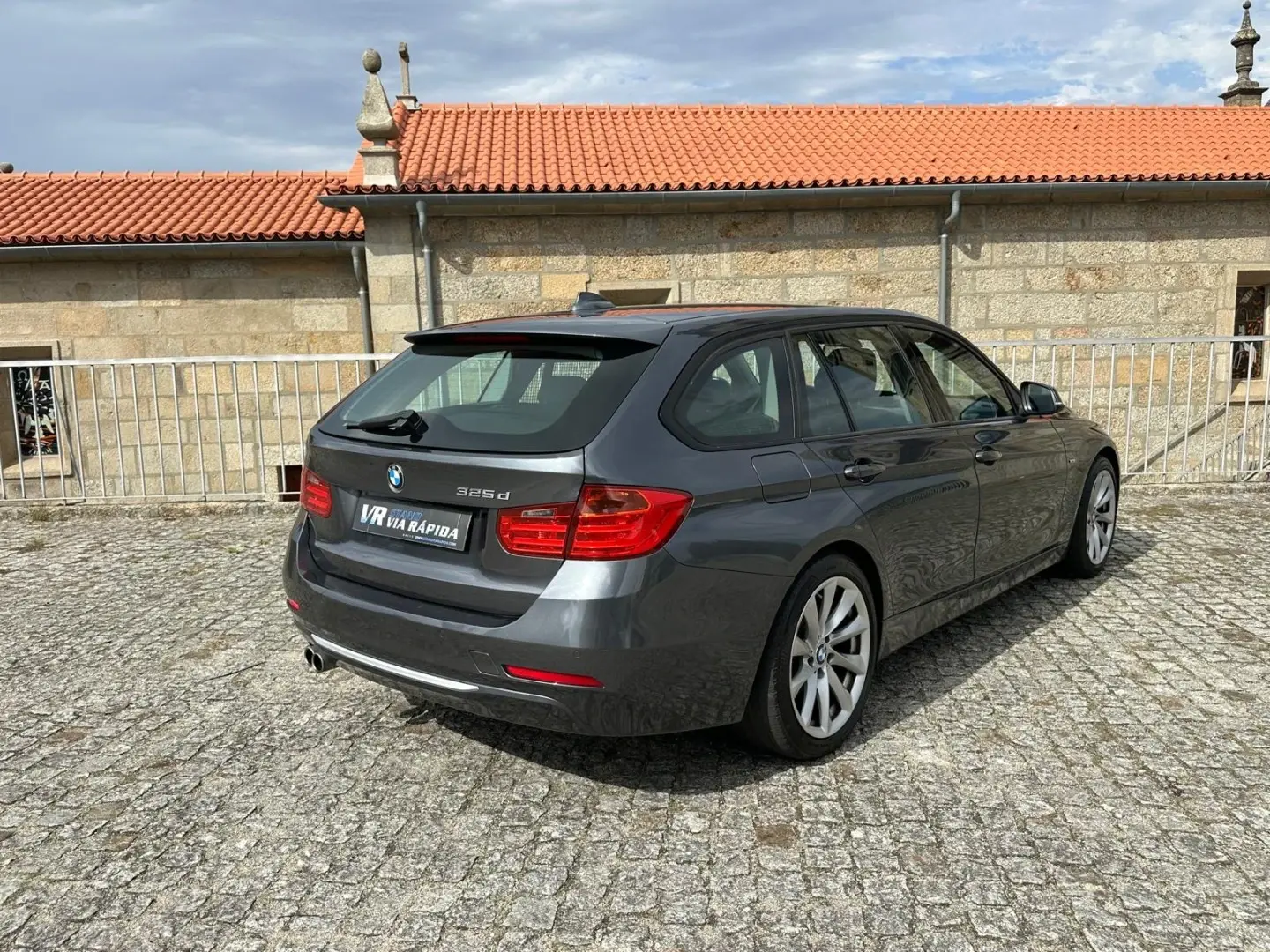 BMW 325 4