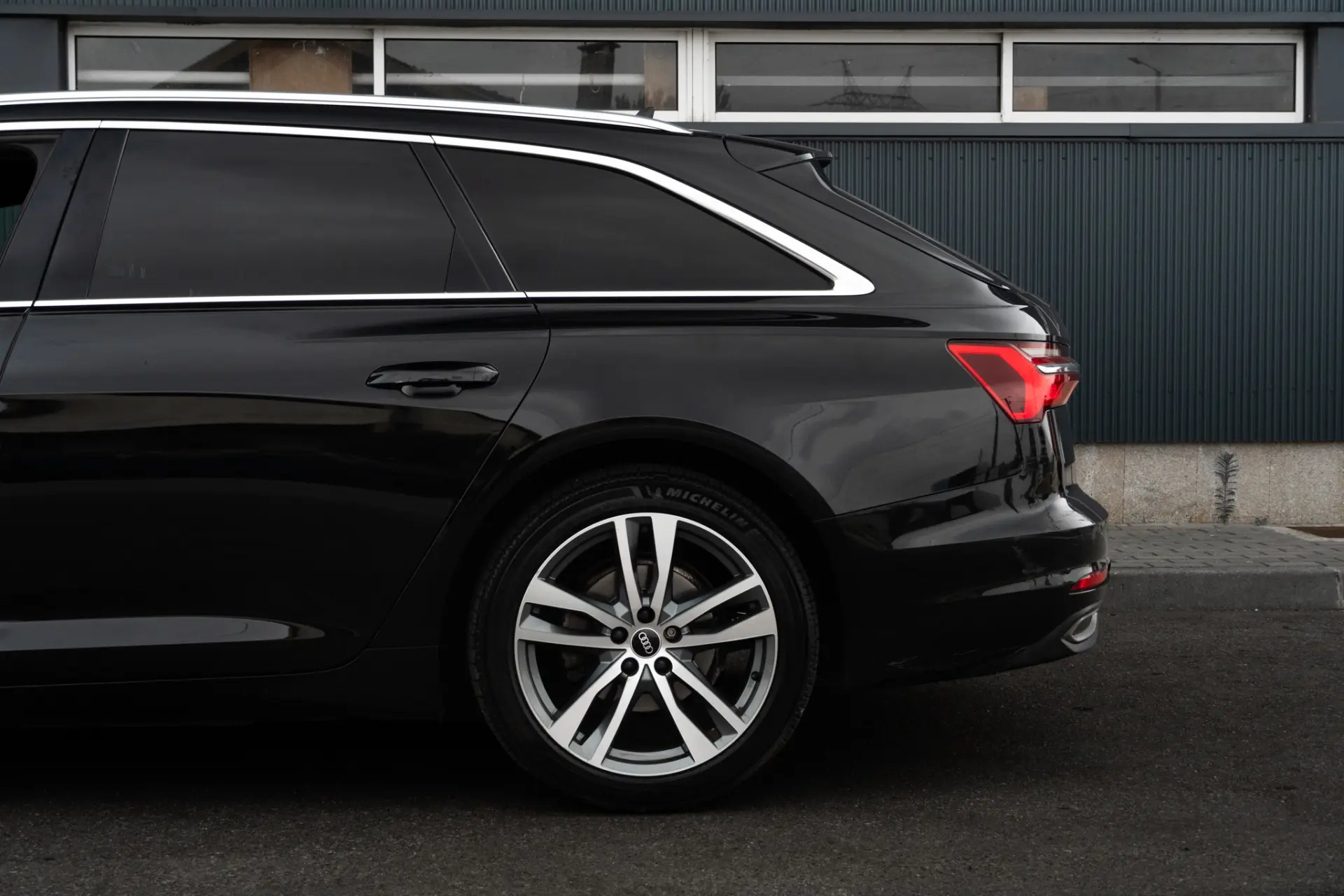 Audi A6 Avant 40 TDI S tronic 31