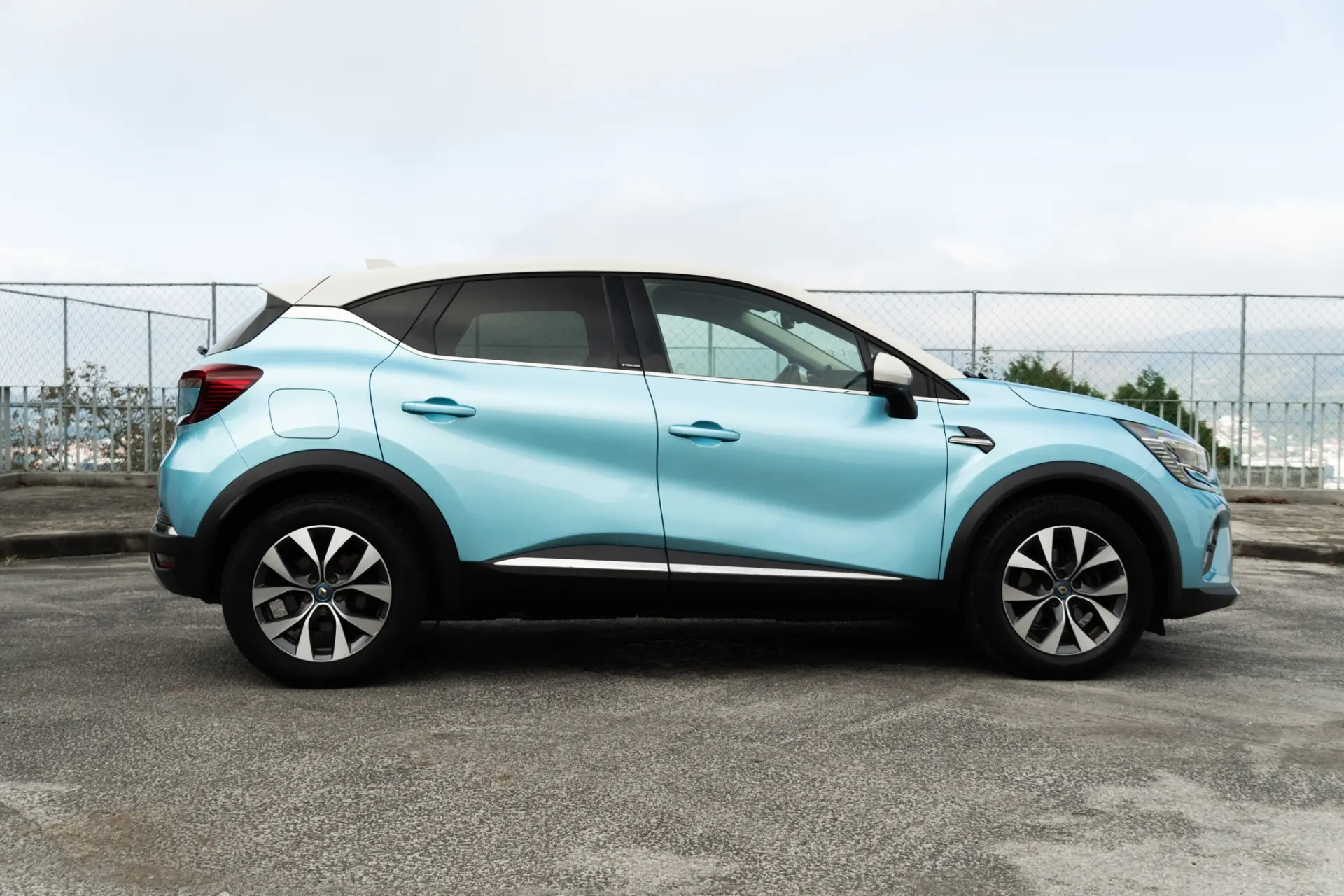 Renault Captur 1.6 E-Tech Plug-In Exclusive 25