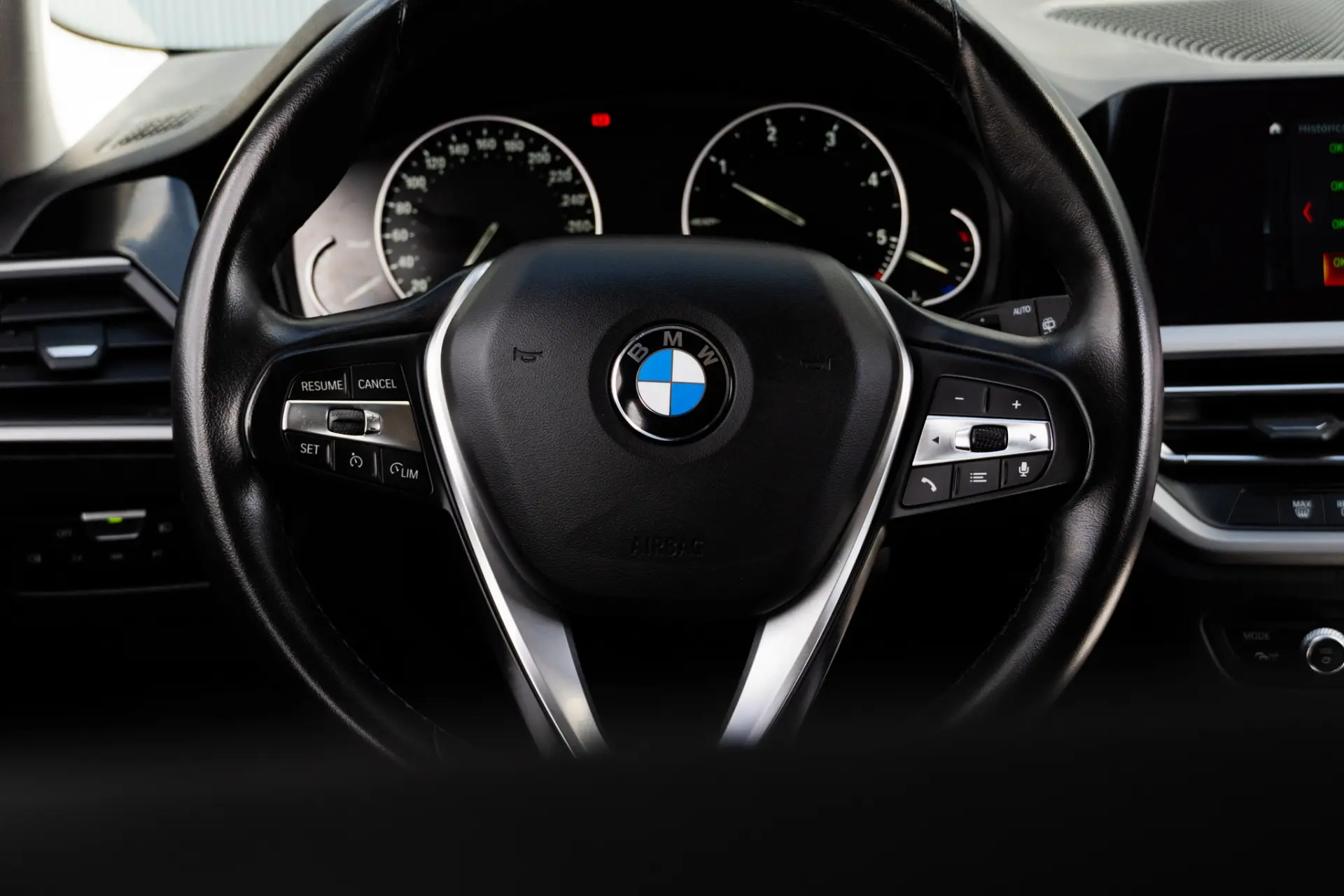 BMW 318 12
