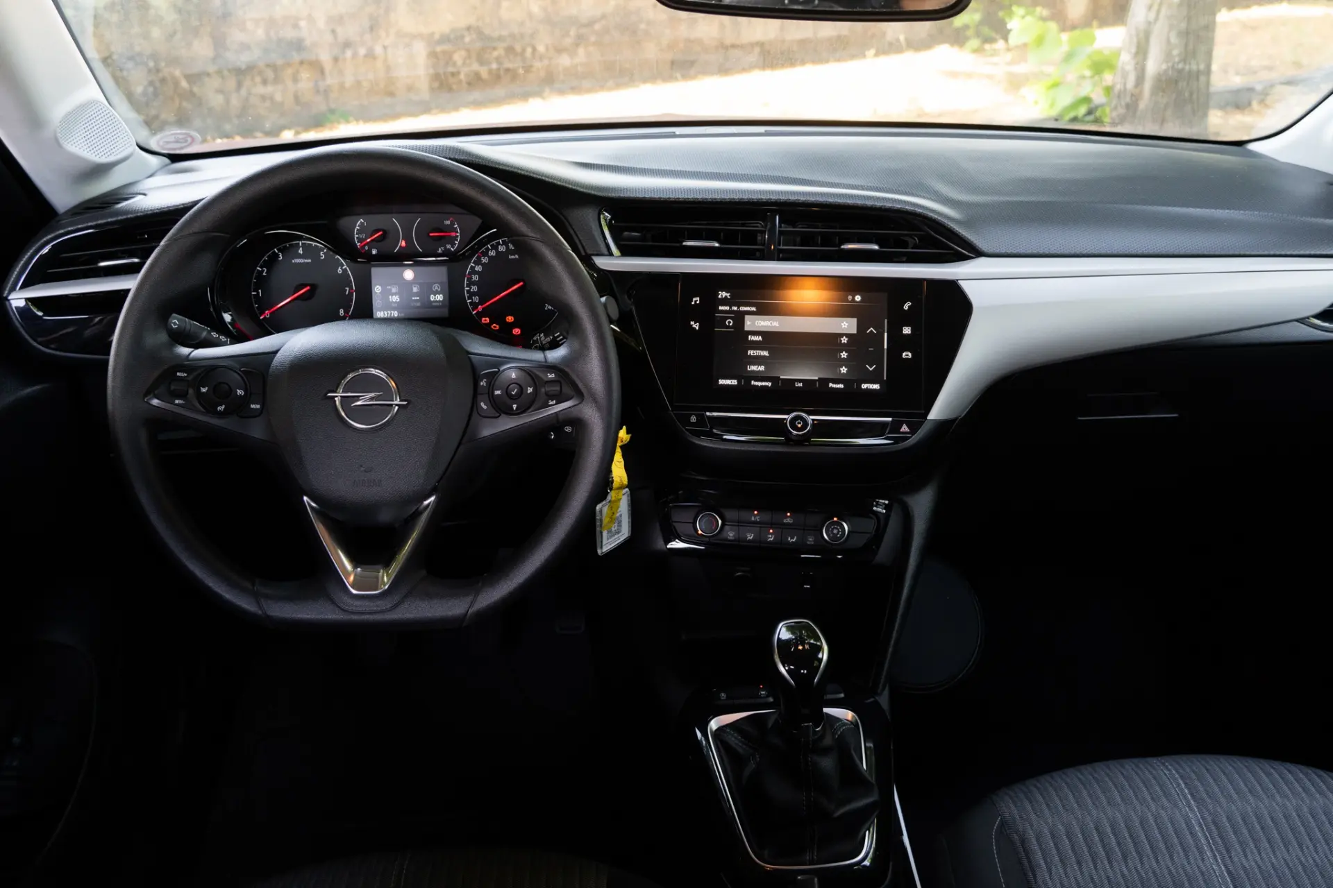 Opel Corsa 1.2 Edition 7