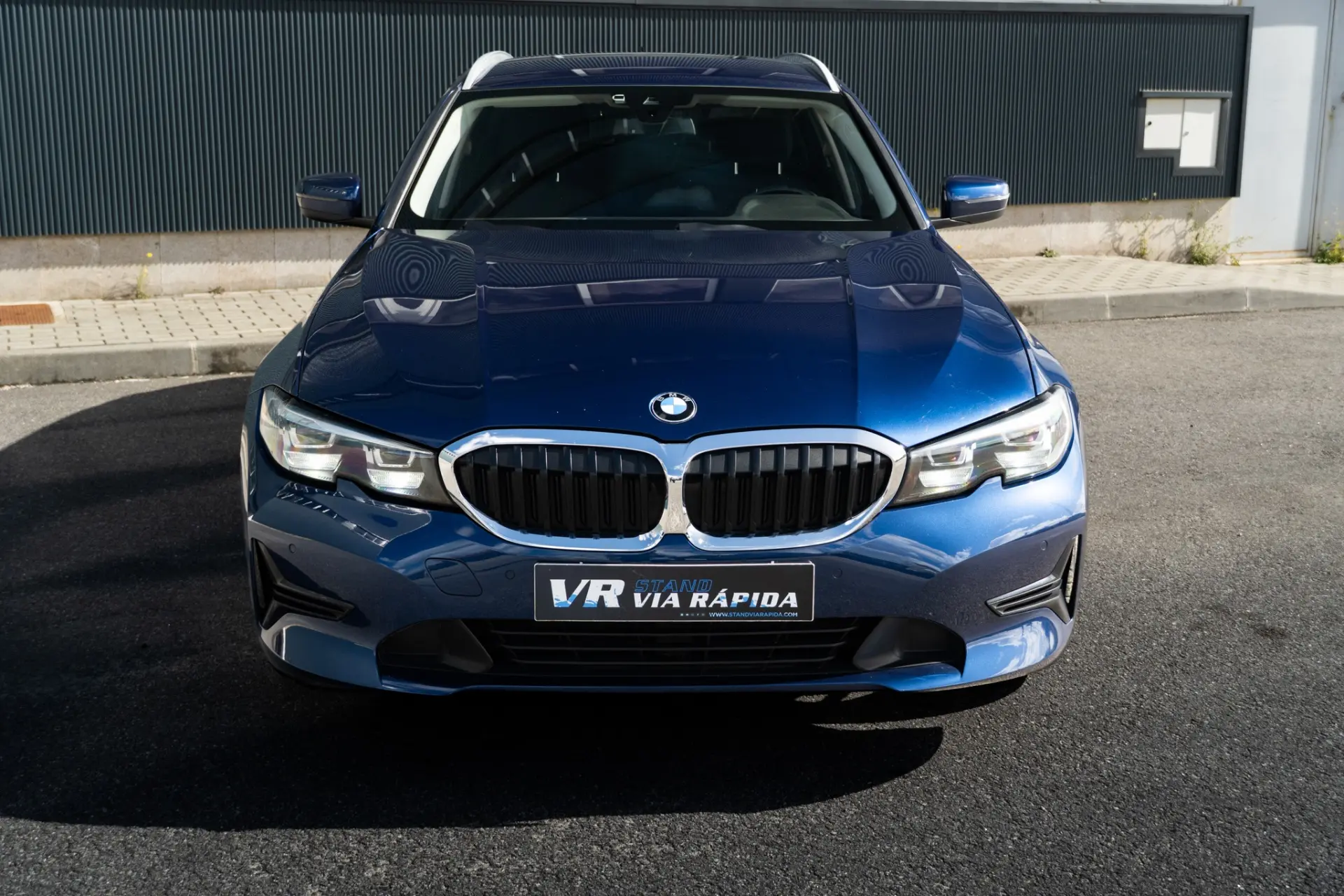 BMW 318 2