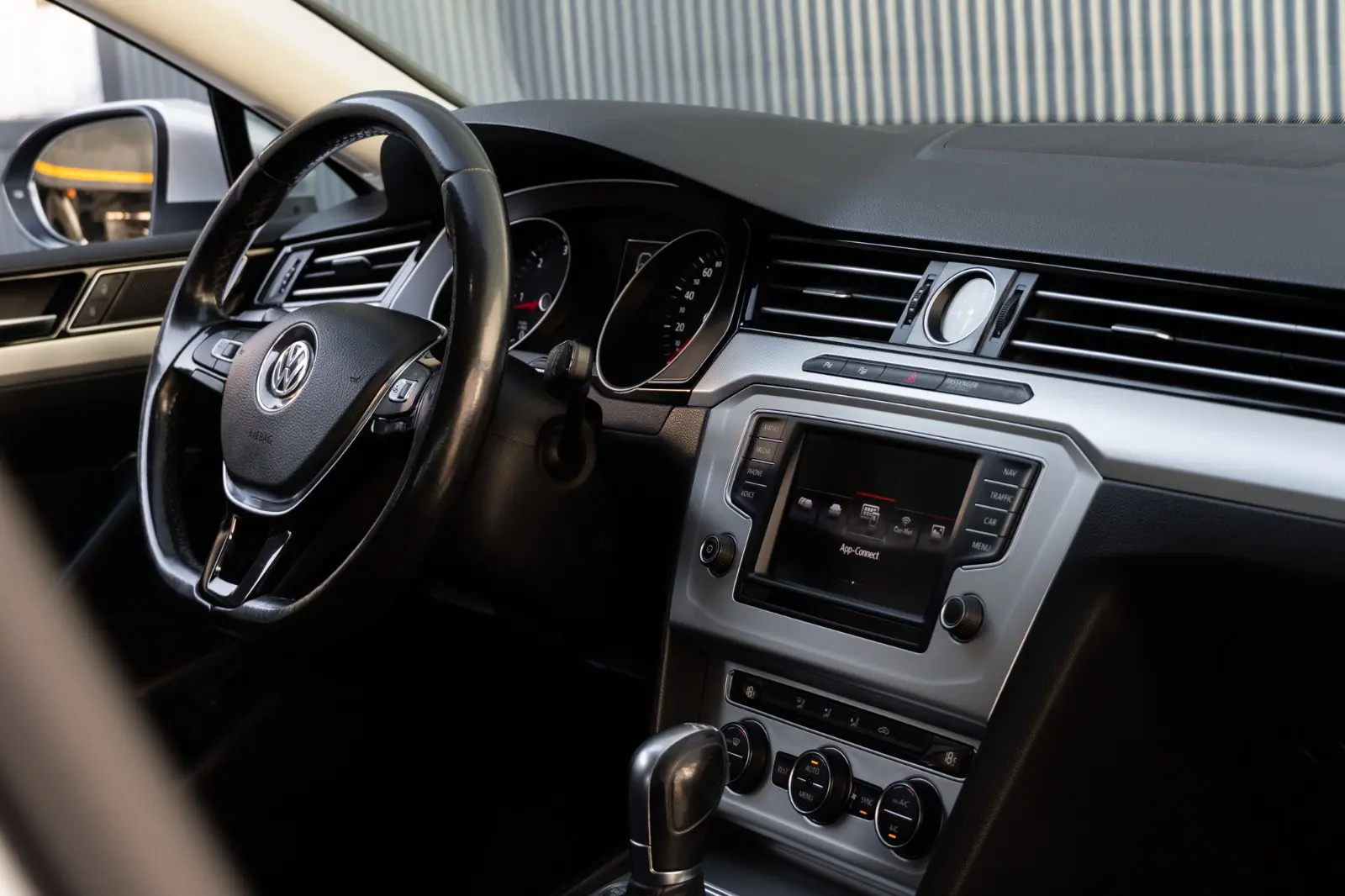 Volkswagen Passat Variant 1.6 TDI Confortline DSG 19
