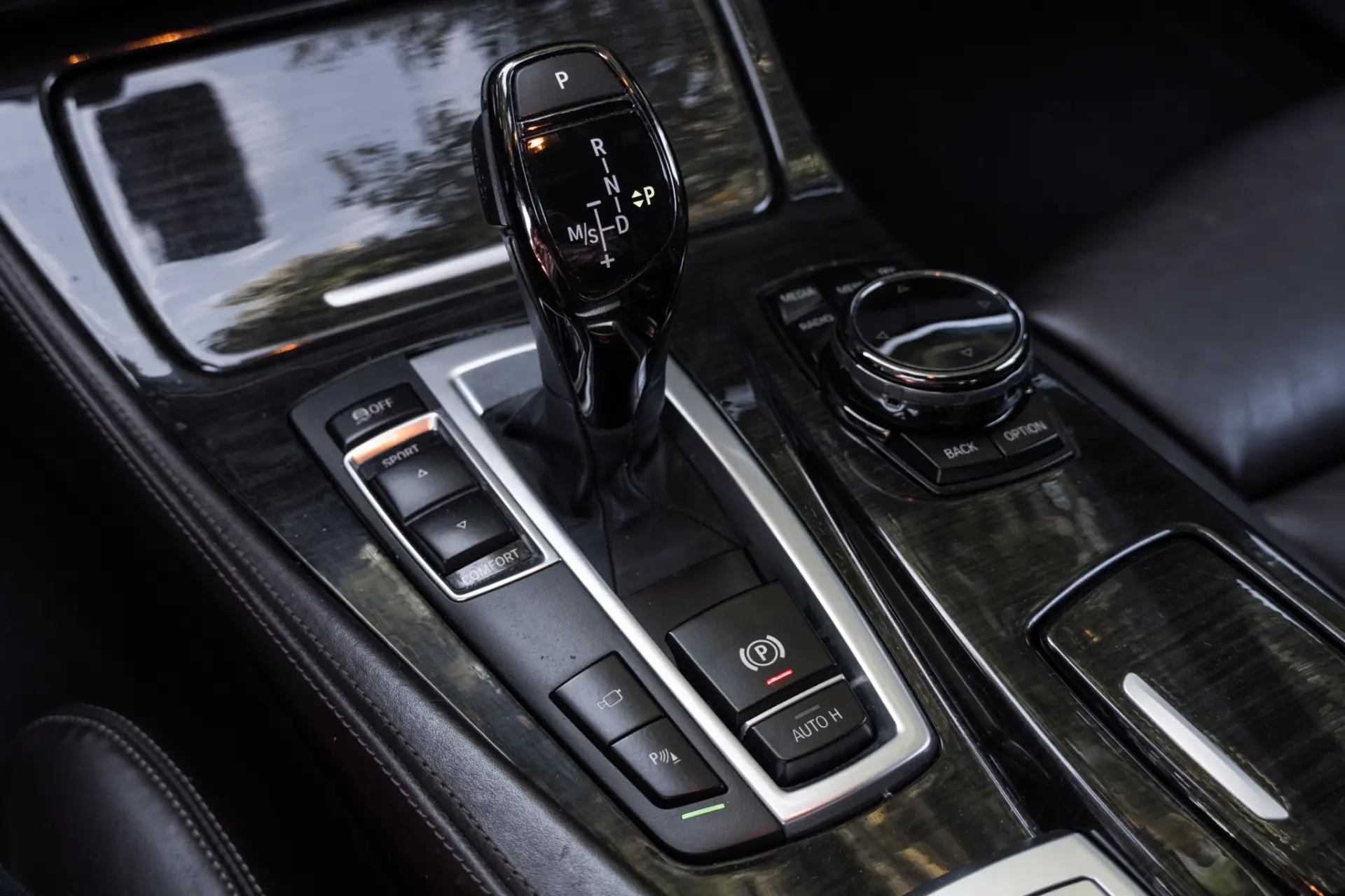 BMW 525 d Pack M Auto 22