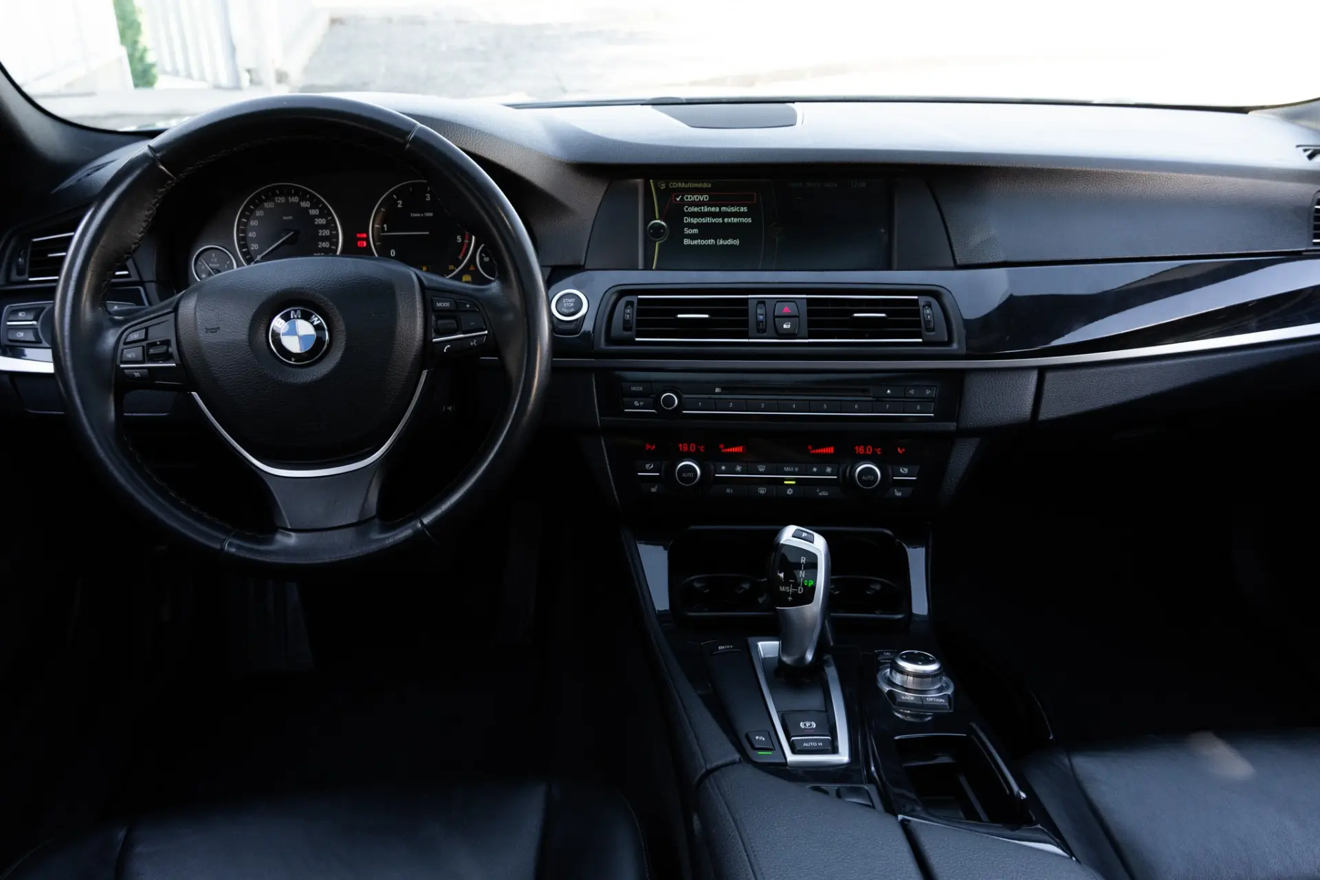 BMW 520 d Aut. Luxury Line 10