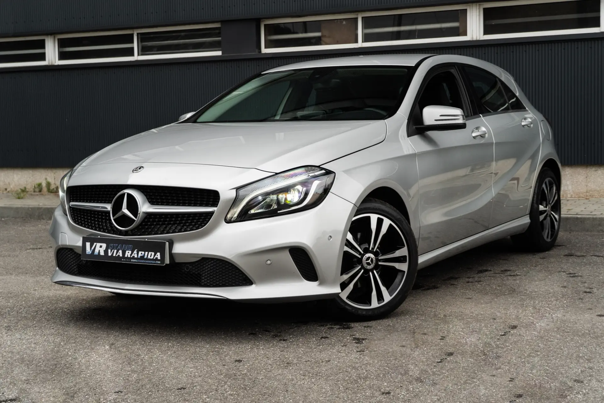 Mercedes-Benz A 180 d Style Plus Aut. 1