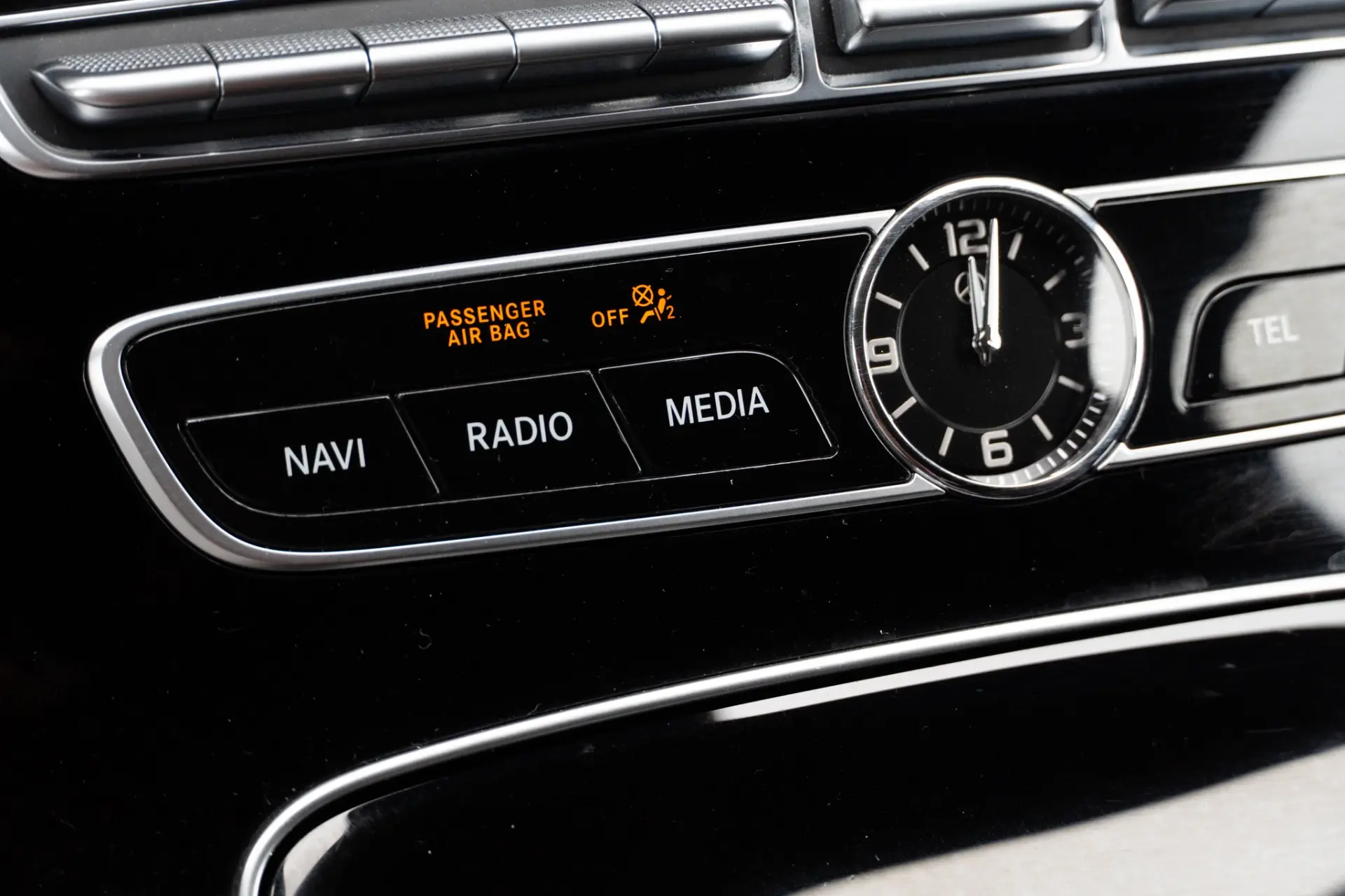 Mercedes-Benz E 220 D Avantgarde 25
