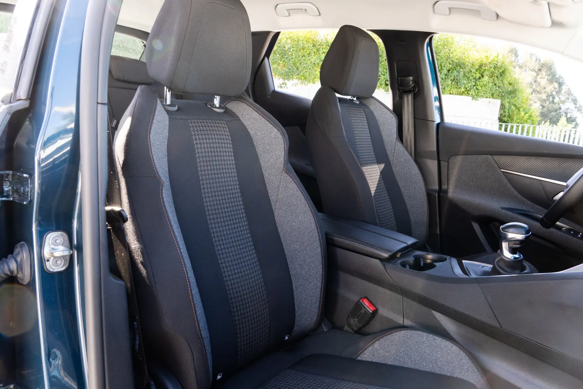 Peugeot 3008 1.5 BlueHDi Active Pack 42