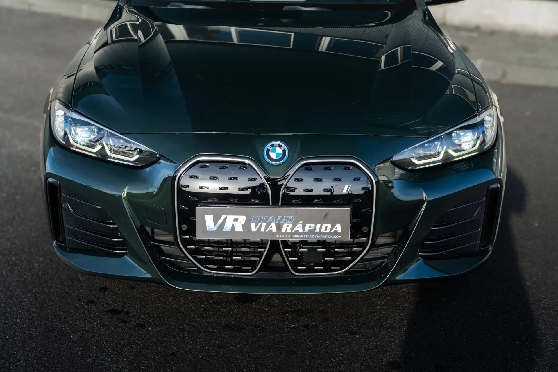 BMW i4 eDrive40 Pack Desportivo M 22
