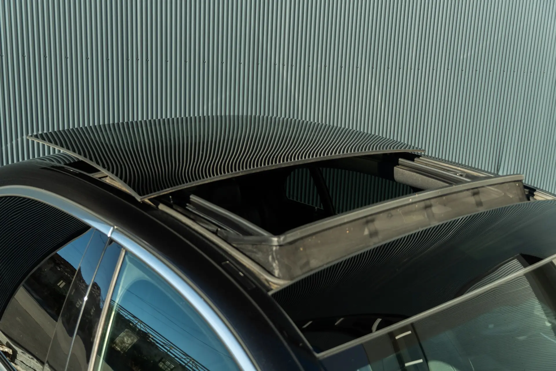 Mercedes-Benz E 220 d Avantgarde 39
