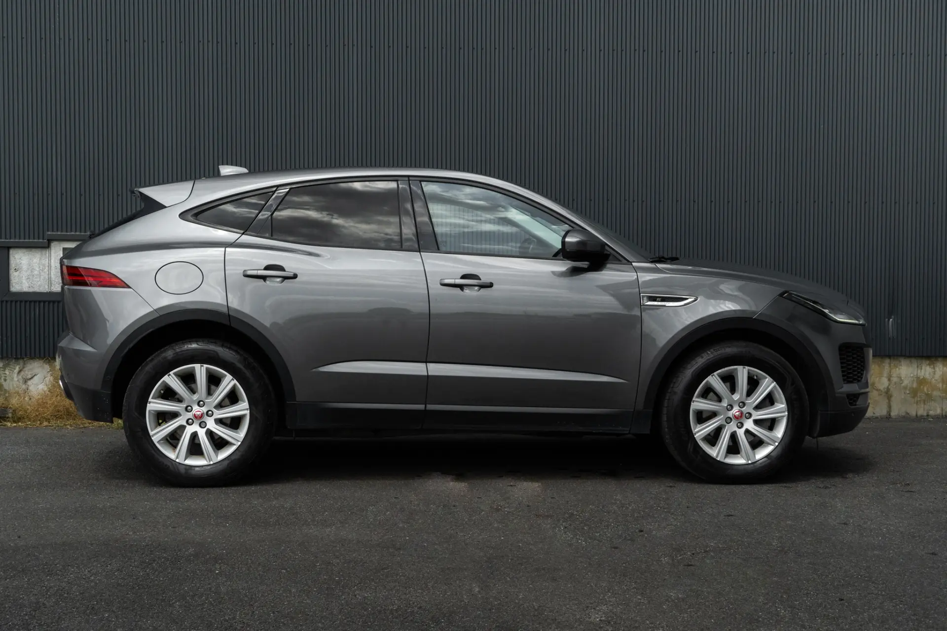 Jaguar E-Pace 2.0 i4D SE 26