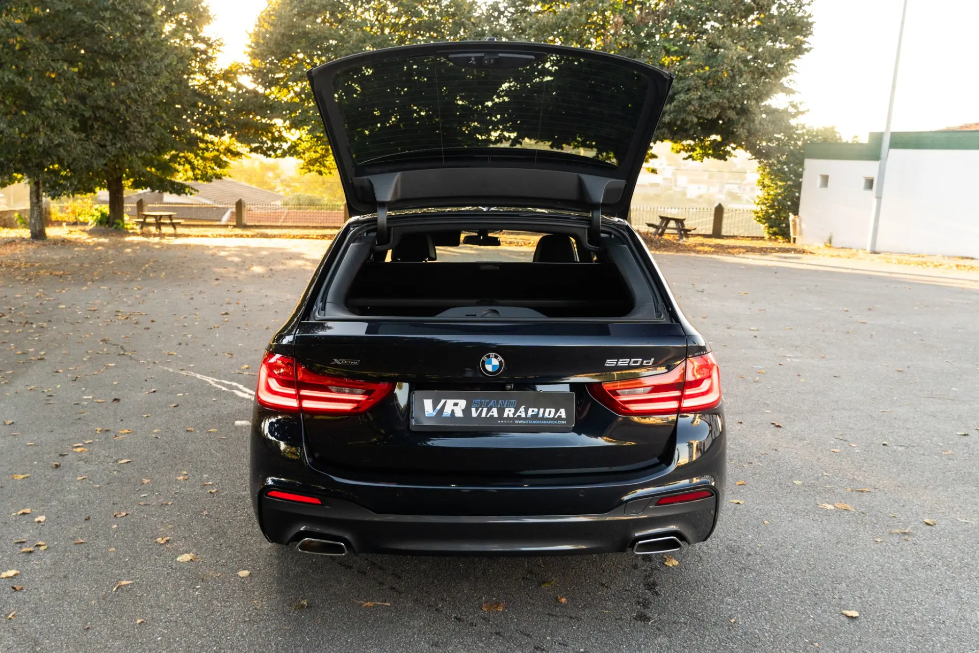 BMW 520 d Pack M Auto 43