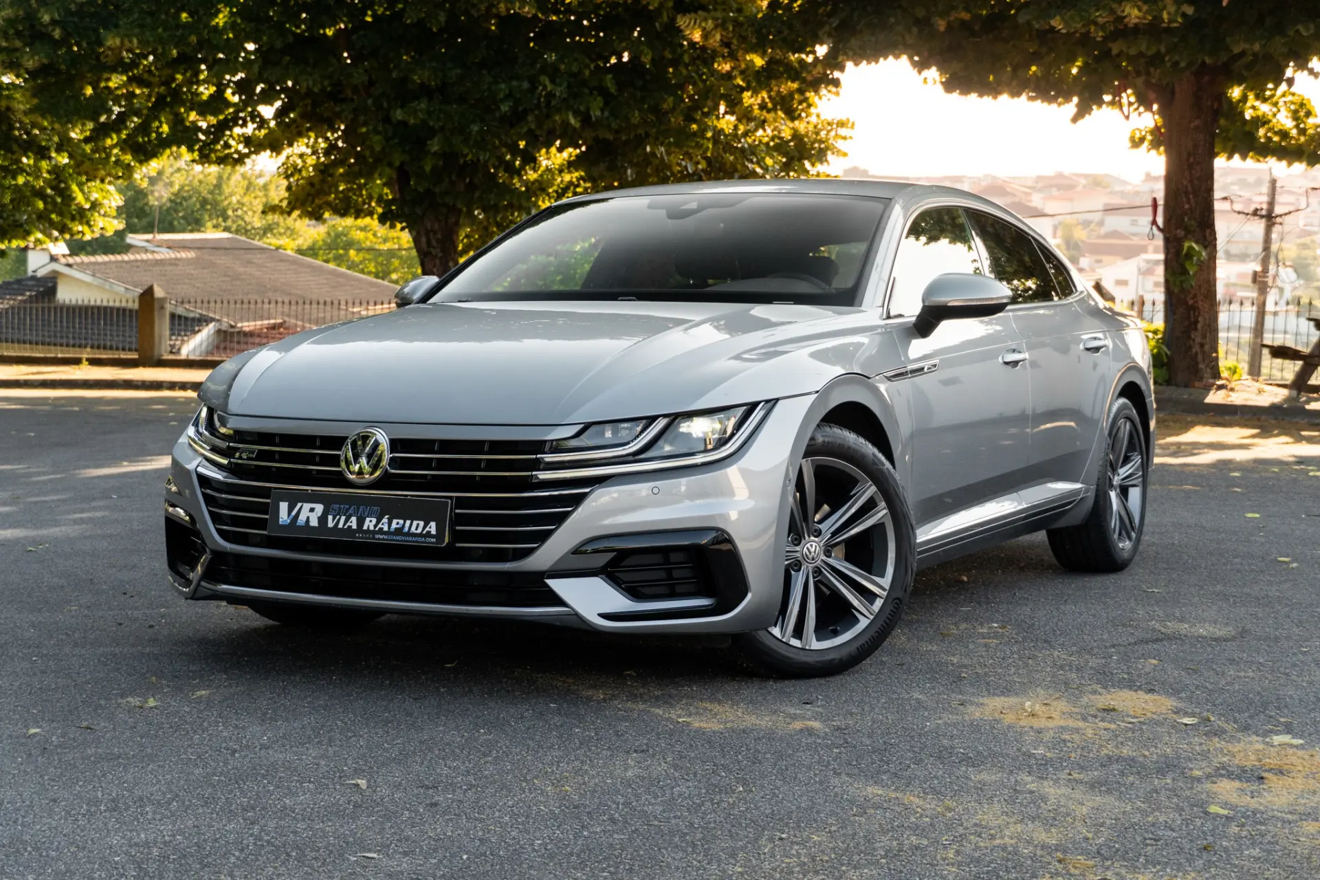 Volkswagen Arteon 2.0 TDI R-Line DSG 1