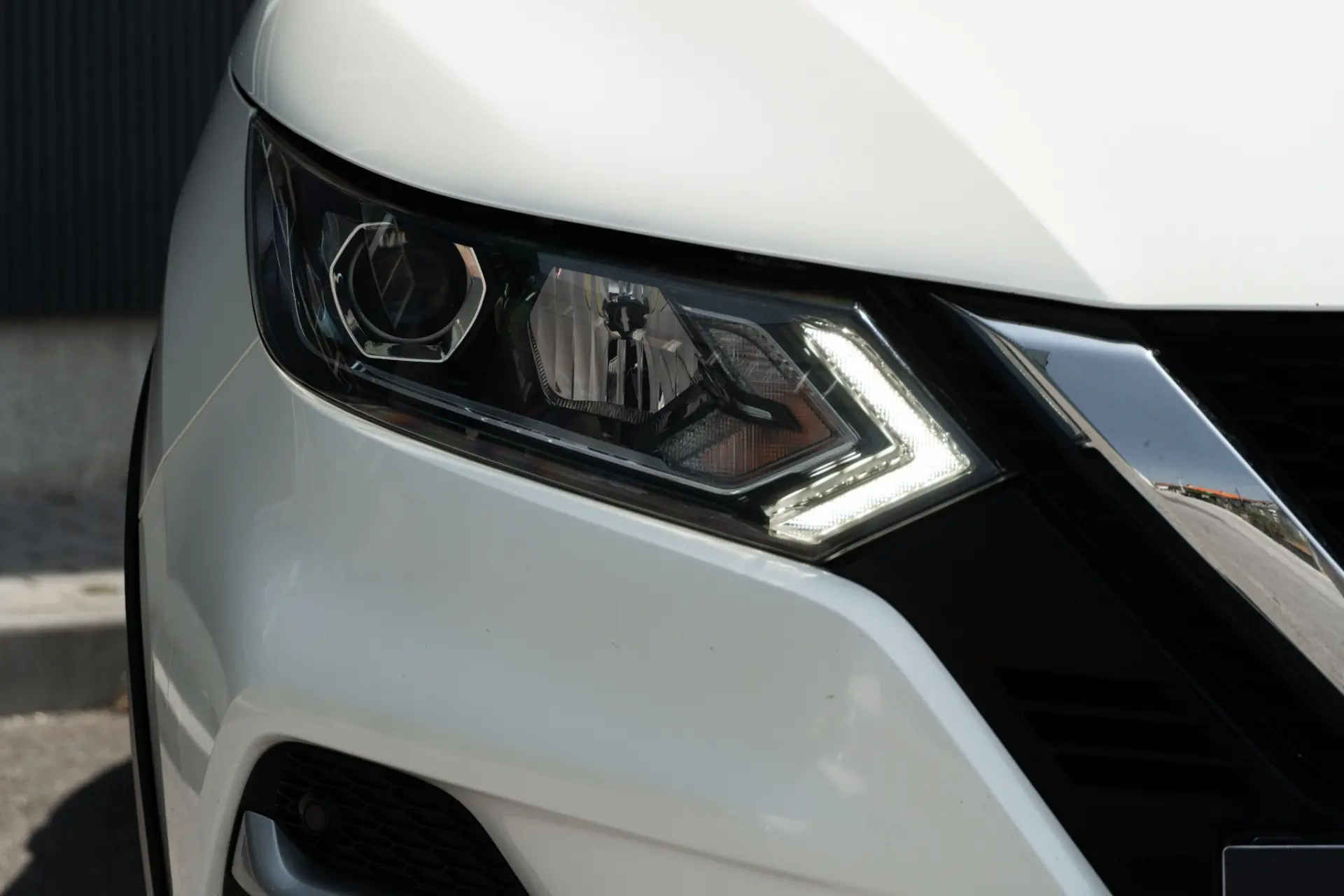 Nissan Qashqai 1.5 dCi N-Connecta J18 22