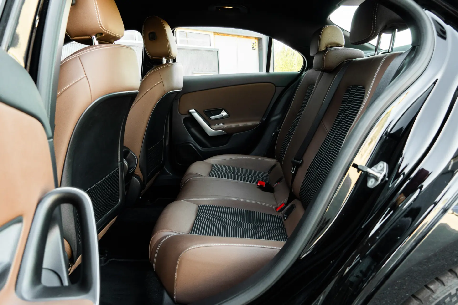 Mercedes-Benz A 180 Limousine d Progressive Aut. 54