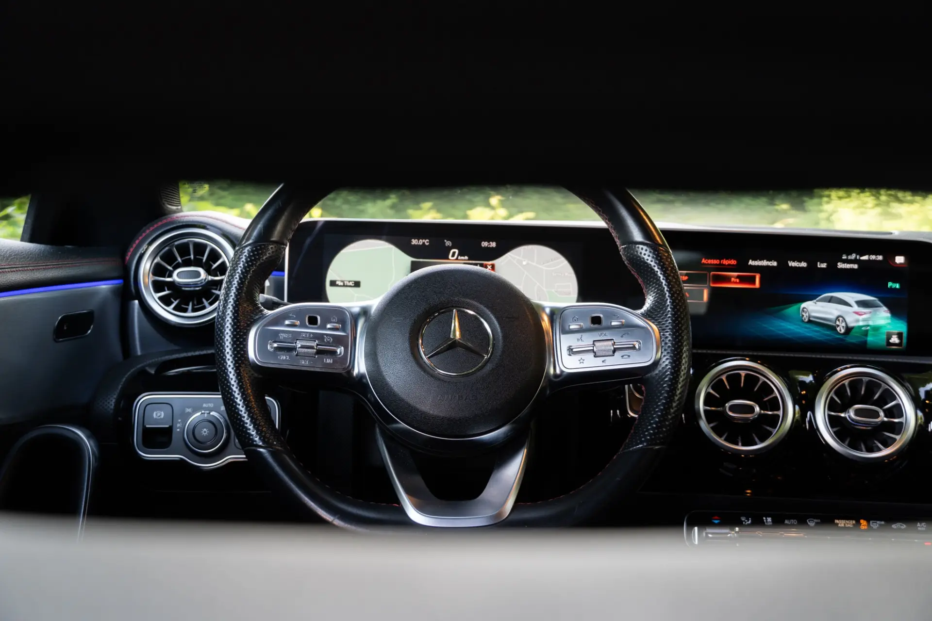 Mercedes-Benz CLA 180 d 7G-DCT AMG Line 11