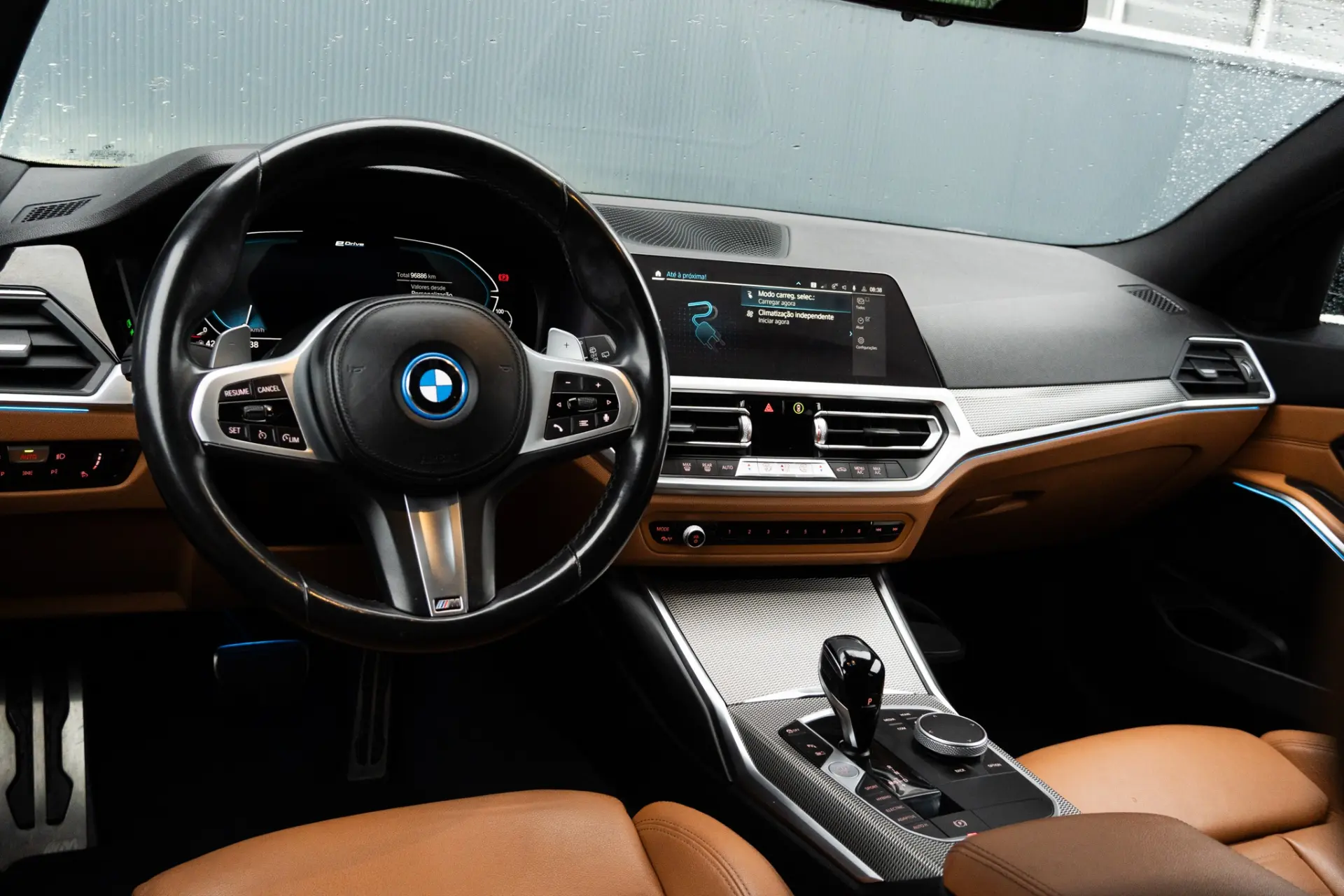 BMW 330 e Pack M Auto 7