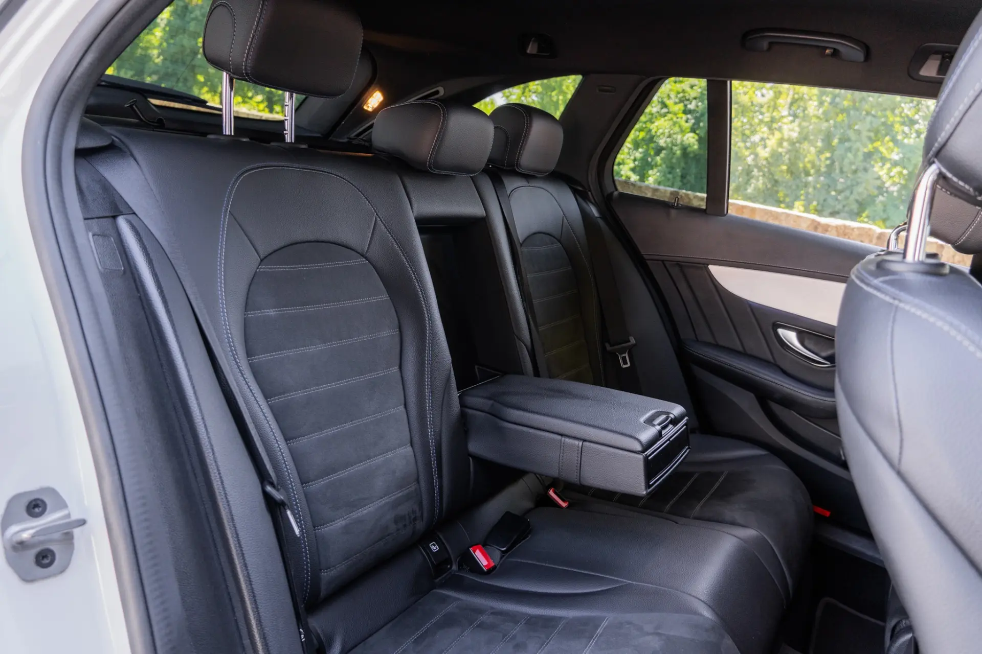 Mercedes-Benz C 300 de AMG Line 9