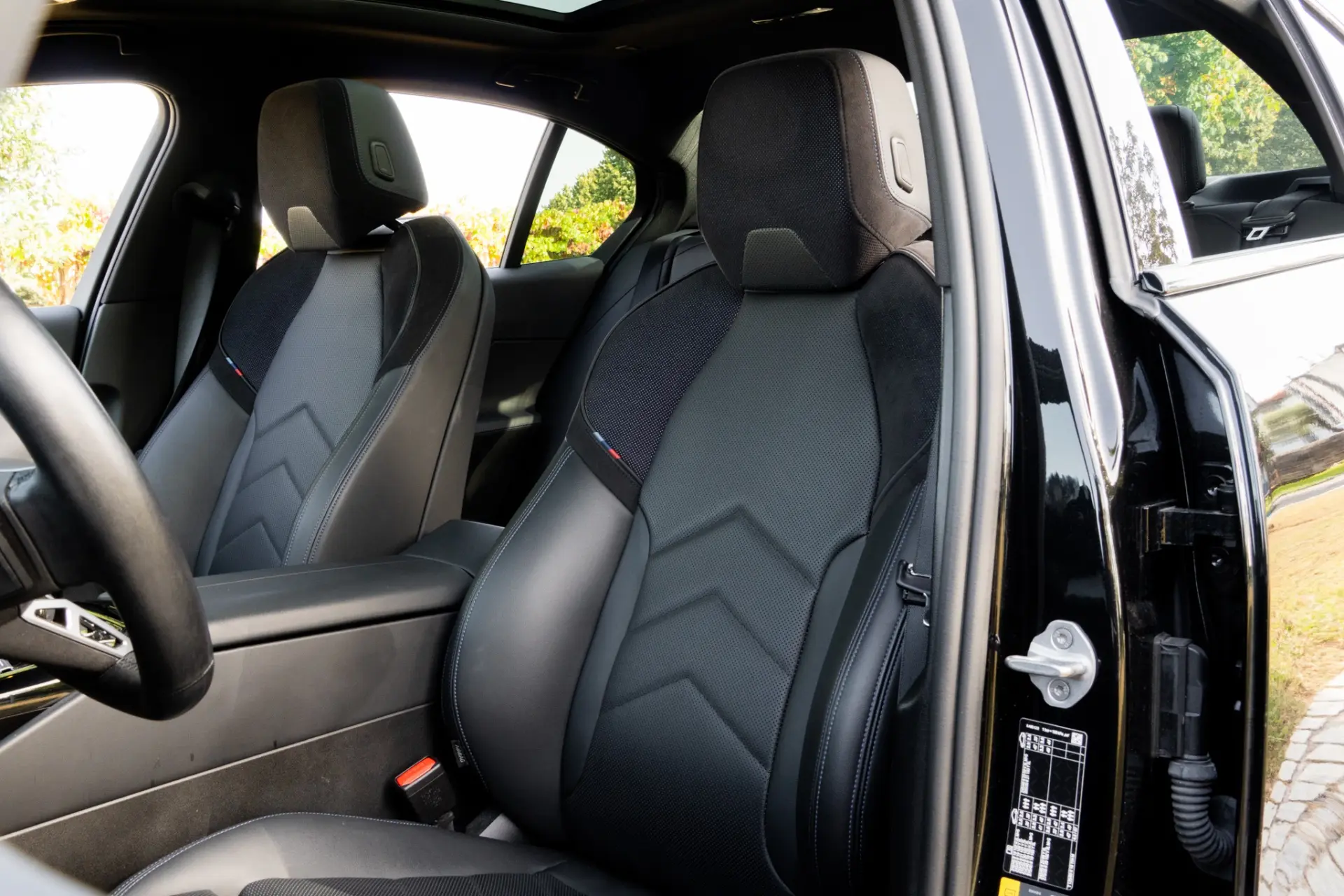 BMW i5 eDrive40 Pack Desportivo M 52