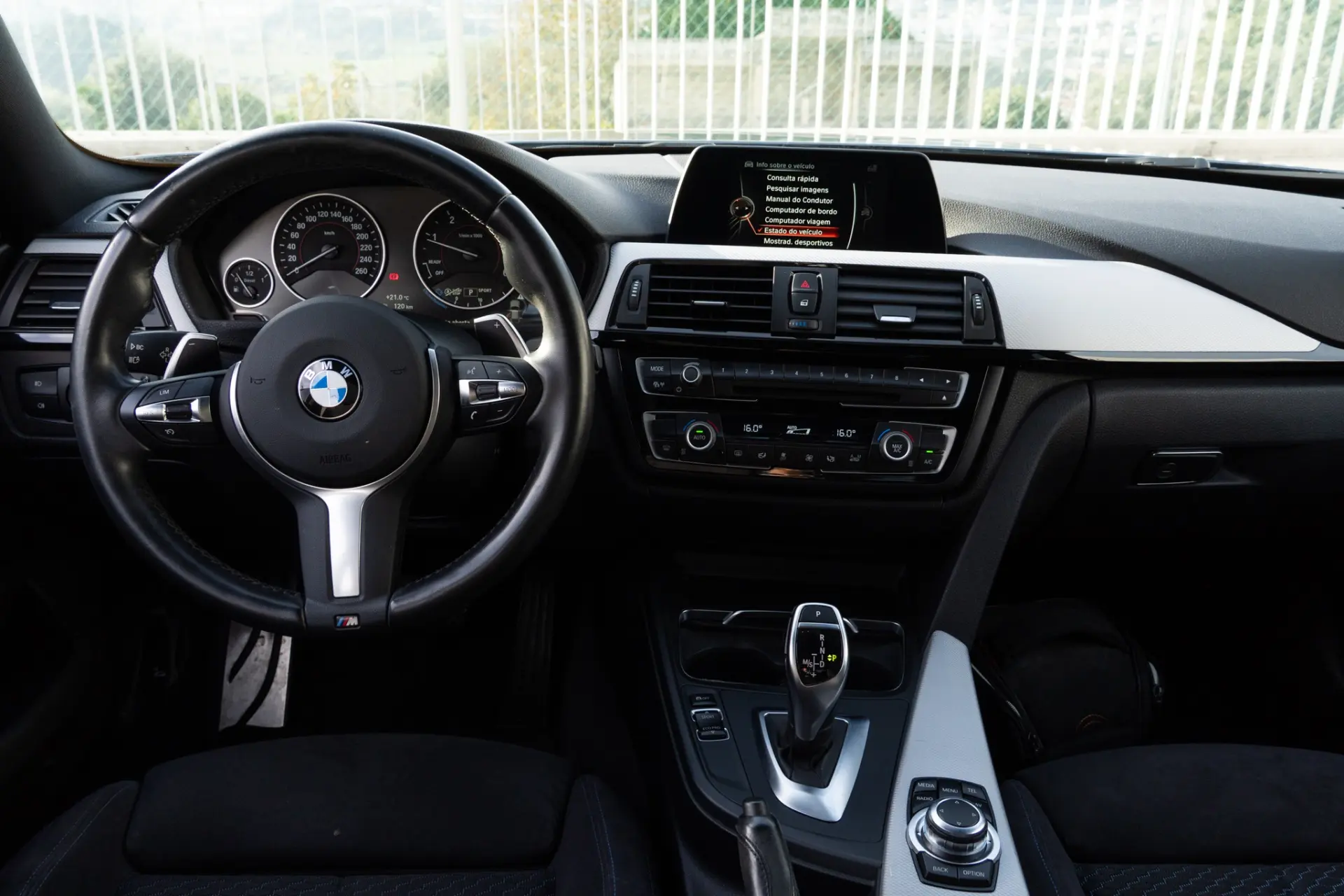 BMW 420 Gran Coupé d Pack M Auto 10