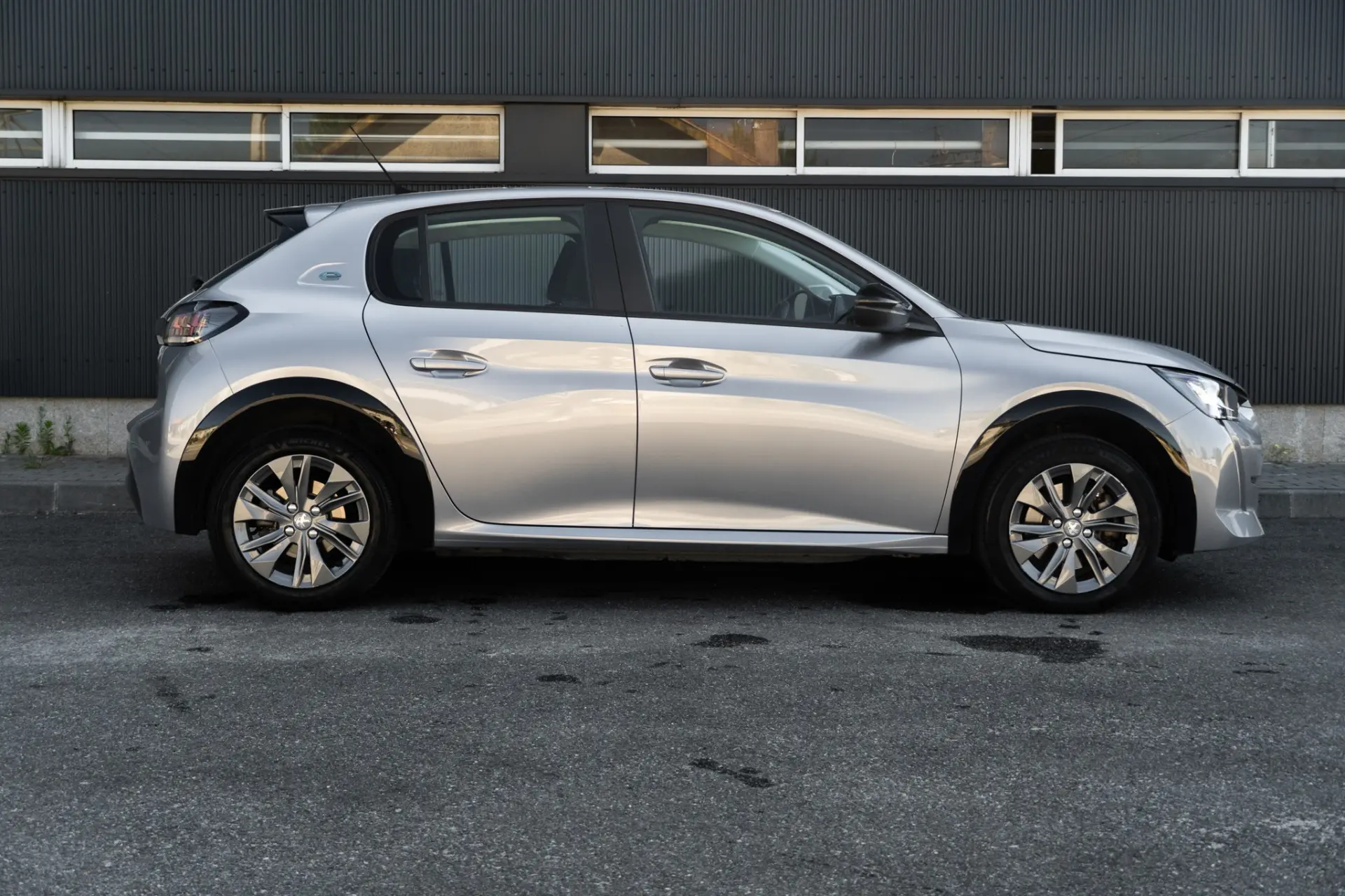 Peugeot e-208 50 kWh Active 32