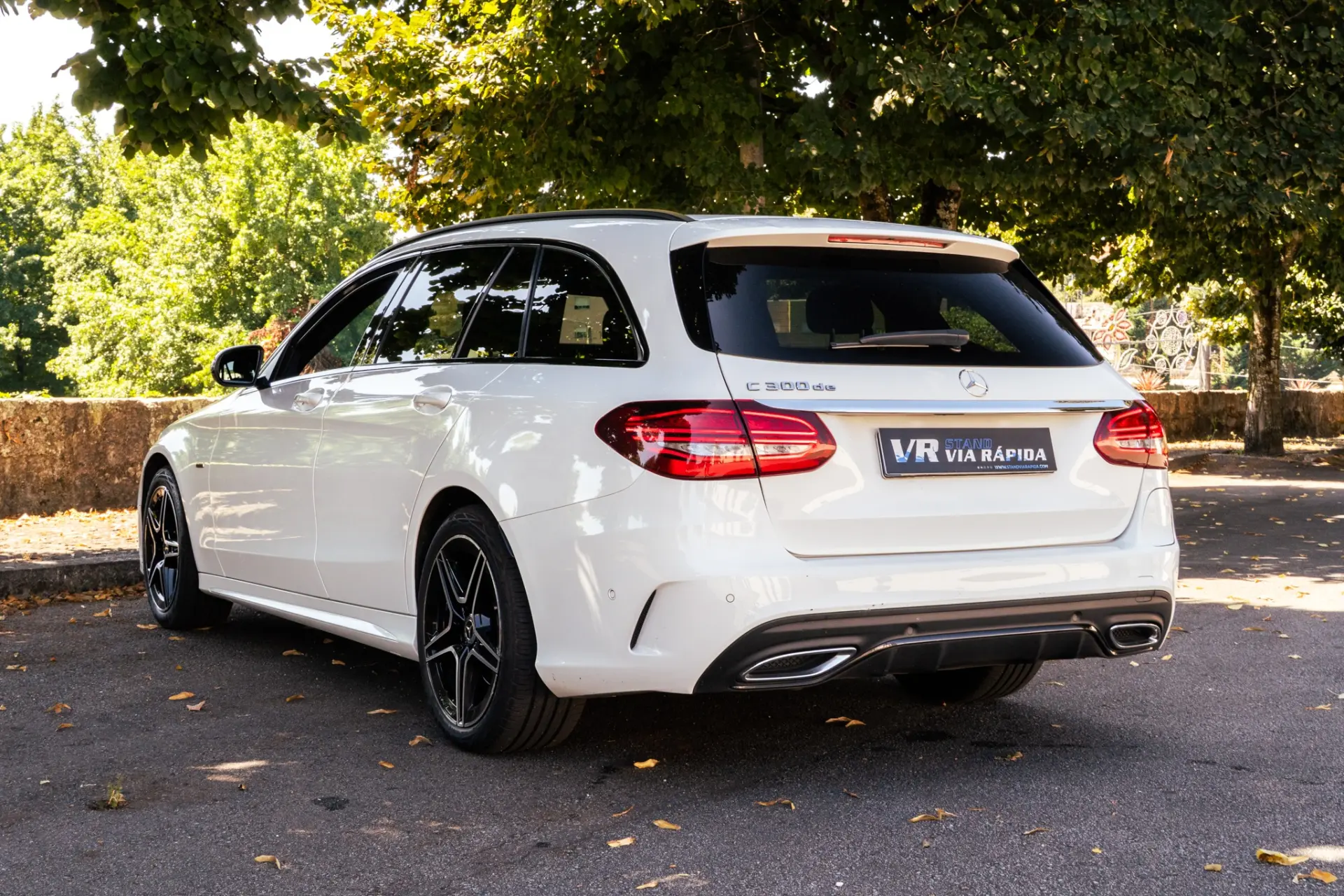 Mercedes-Benz C 300 de AMG Line 6