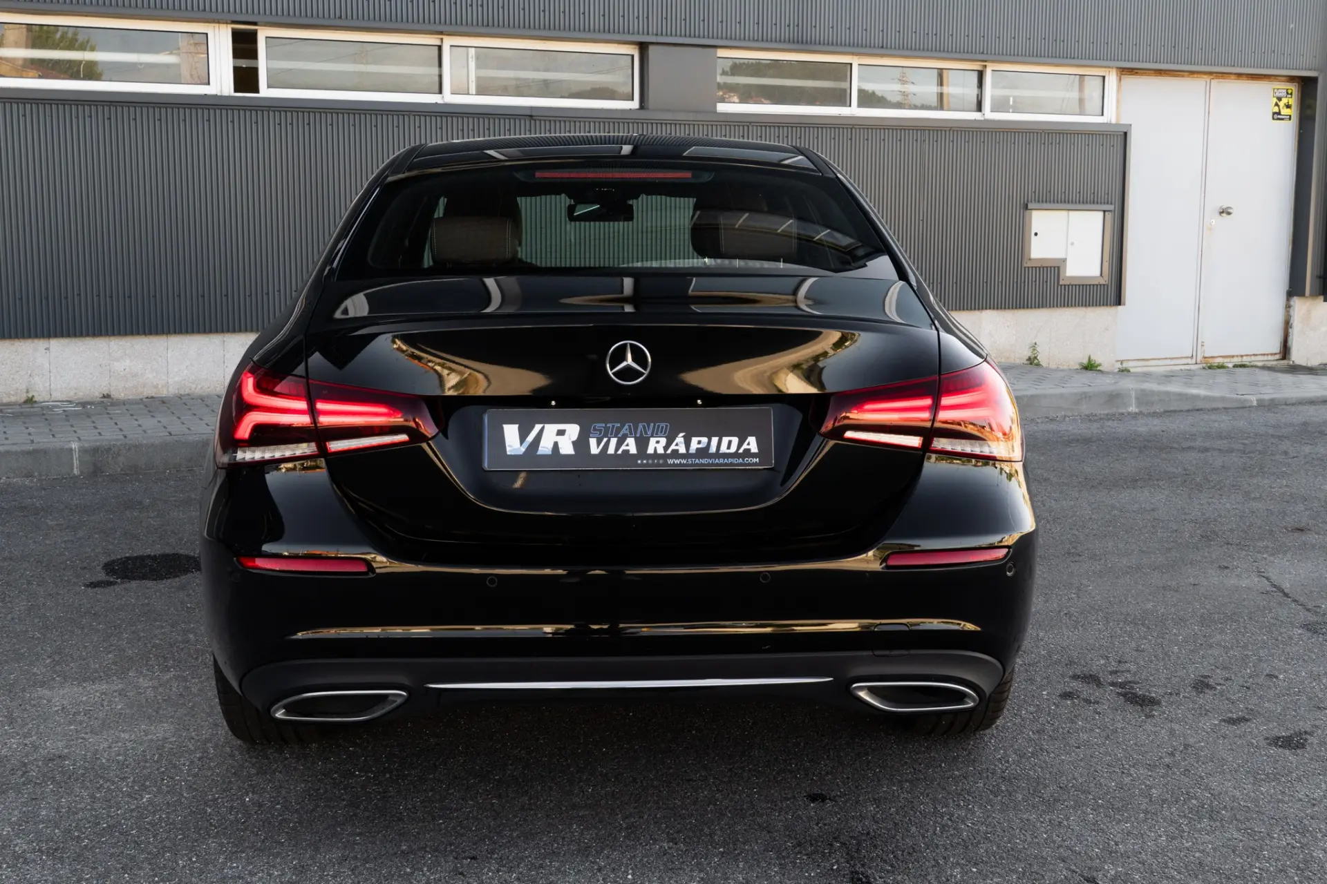 Mercedes-Benz A 180 Limousine d Progressive Aut. 5