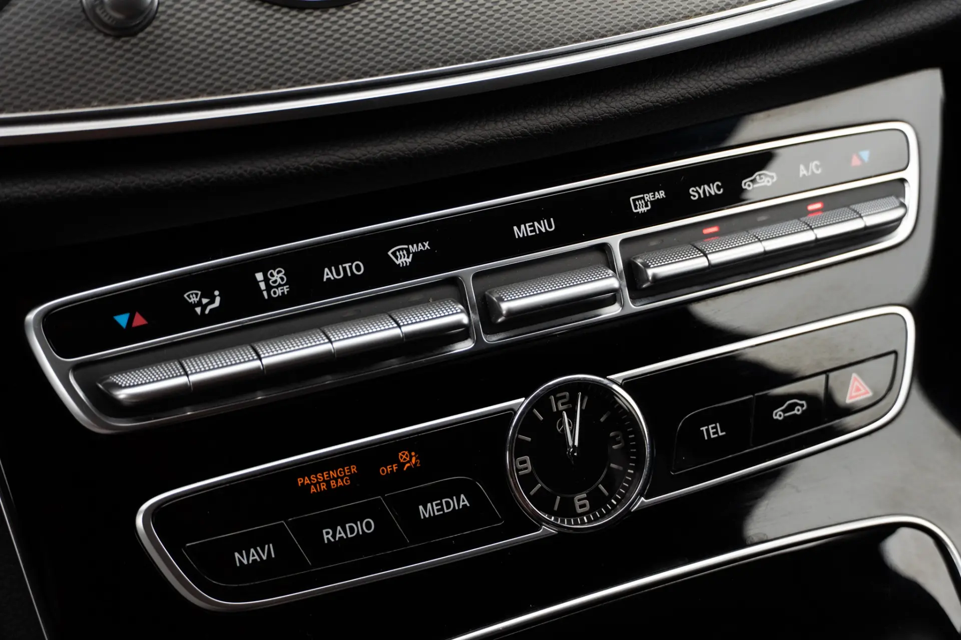 Mercedes-Benz E 220 D Avantgarde 22