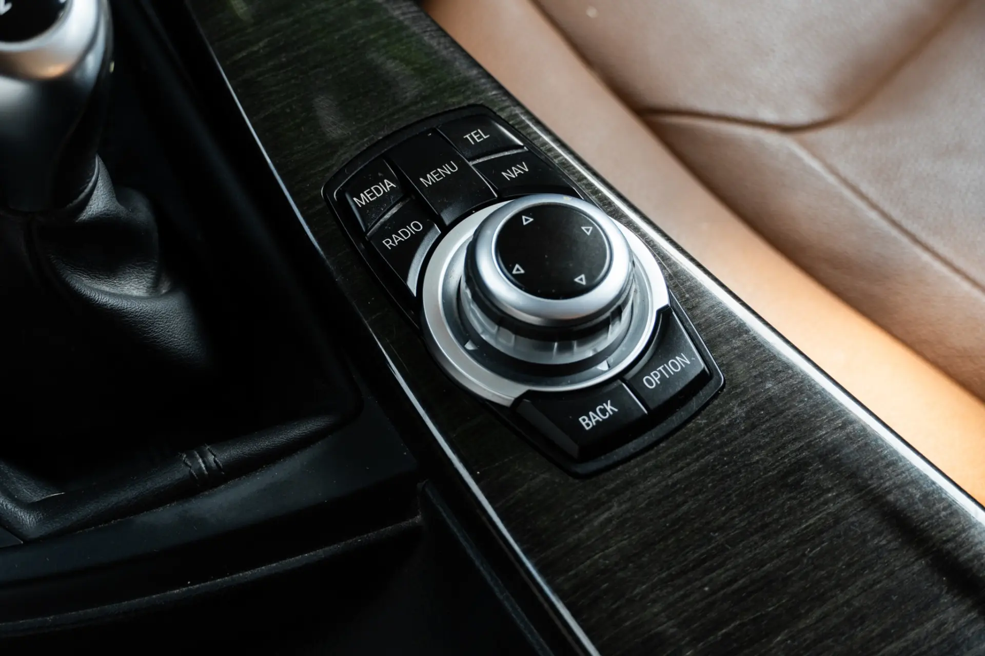 BMW 320 d xDrive Line Luxury 22