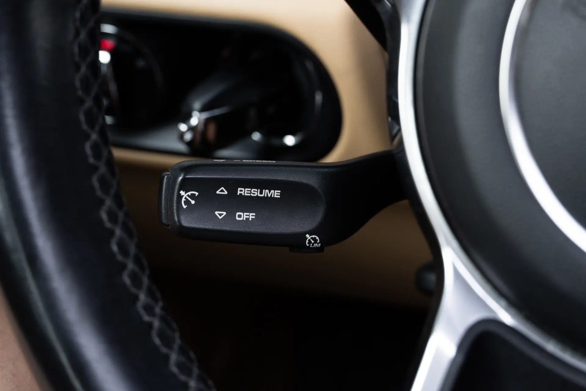 Porsche Macan PDK 48